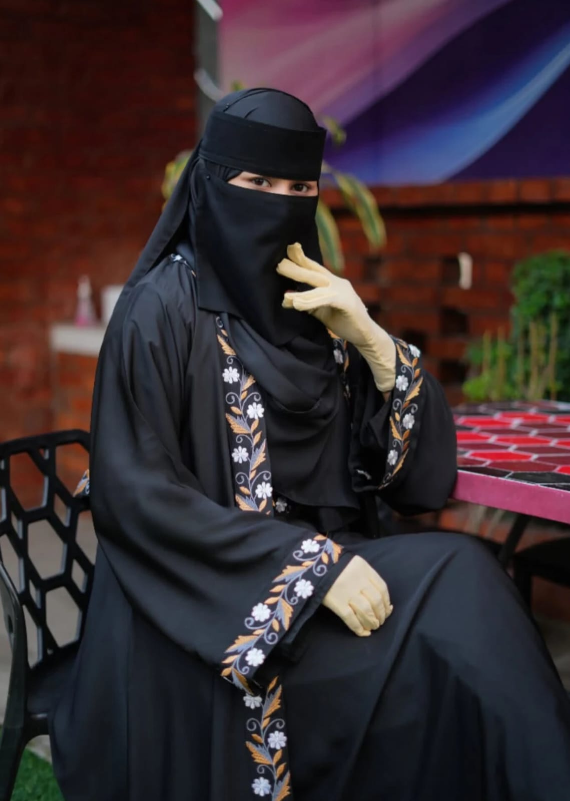 Dubai Cherry Borka_img_2