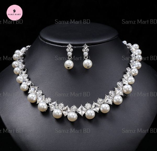European Style Pearl Gemstone Necklace
