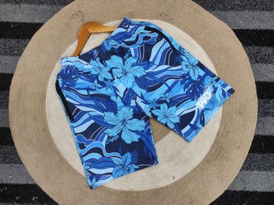 Trendy multicolor shots_img_0