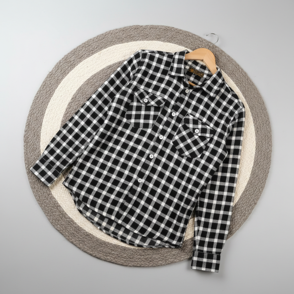 Flannel fabric double pocket shirt
