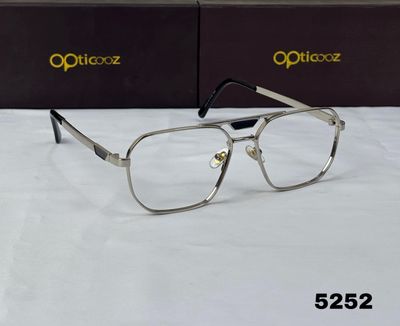 5252 Premium Eyewear_img_0