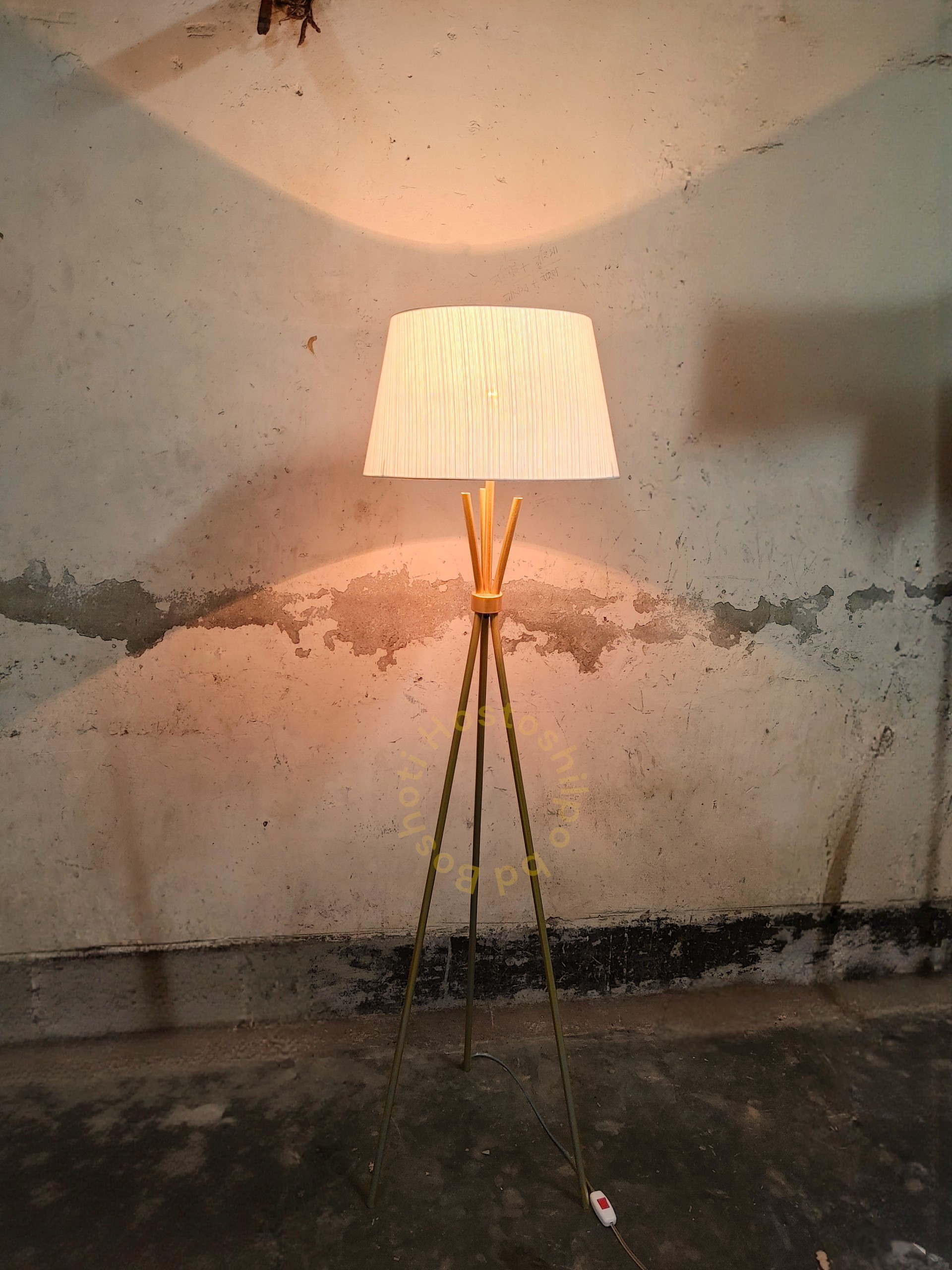 Corner stand lamp_img_5