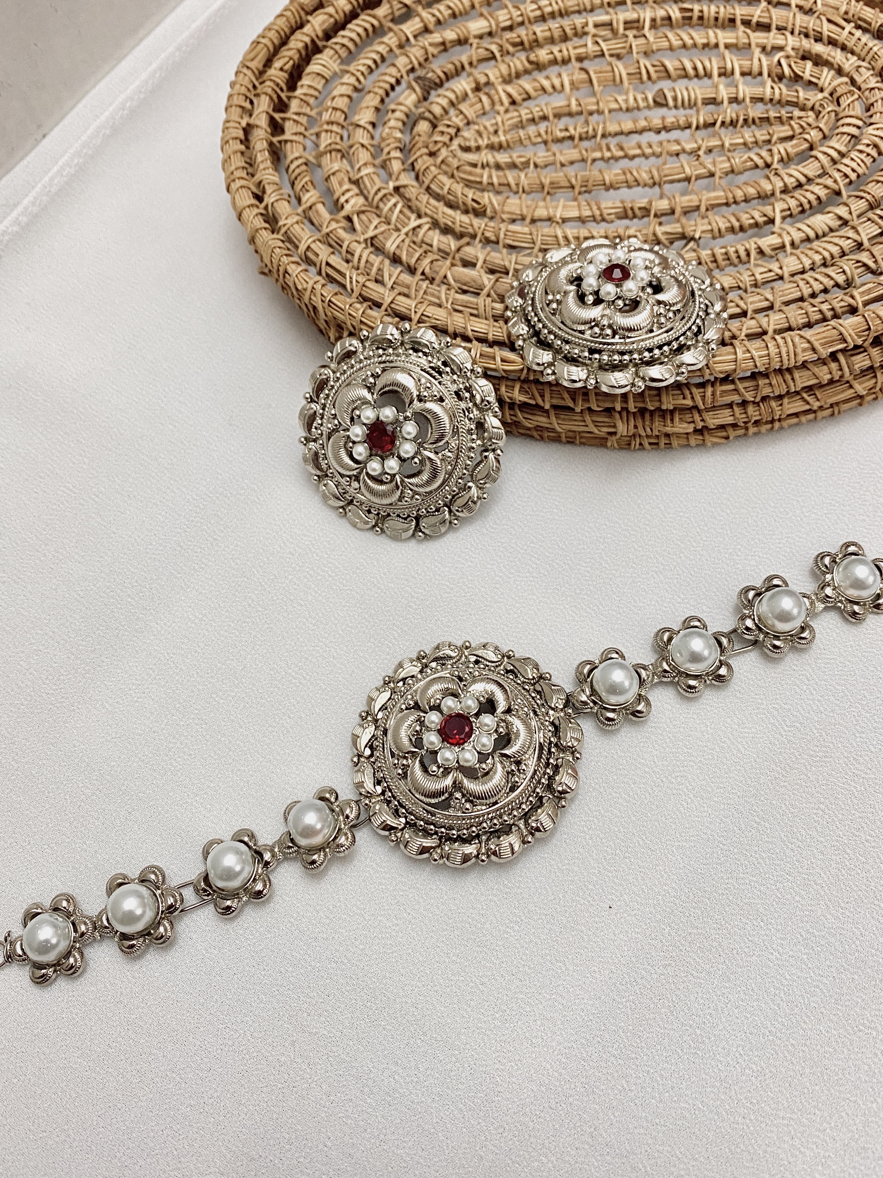 पुष्पमालिका (Pushpamālikā)