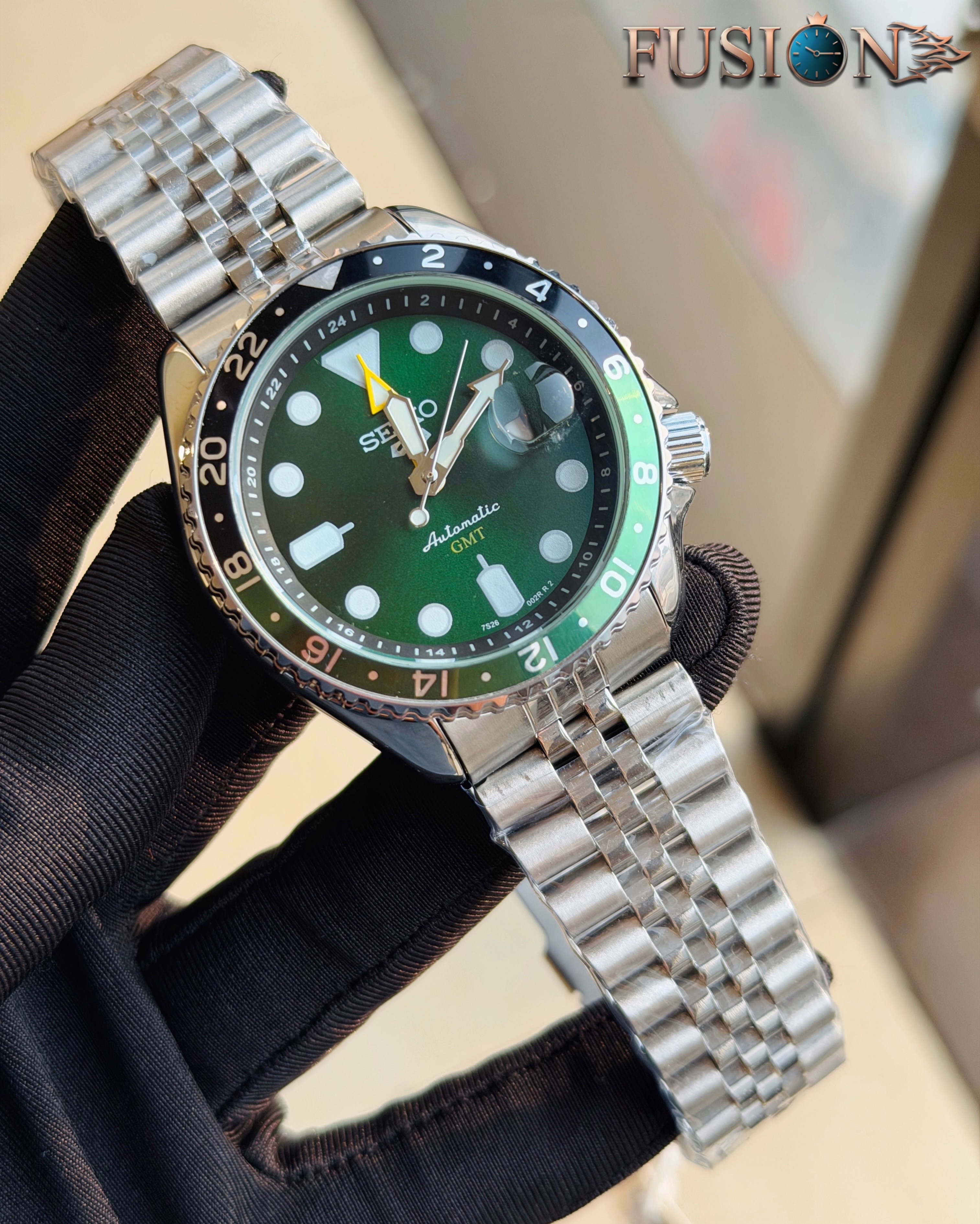 SEIKO 5 GMT (Forest Green)_img_0