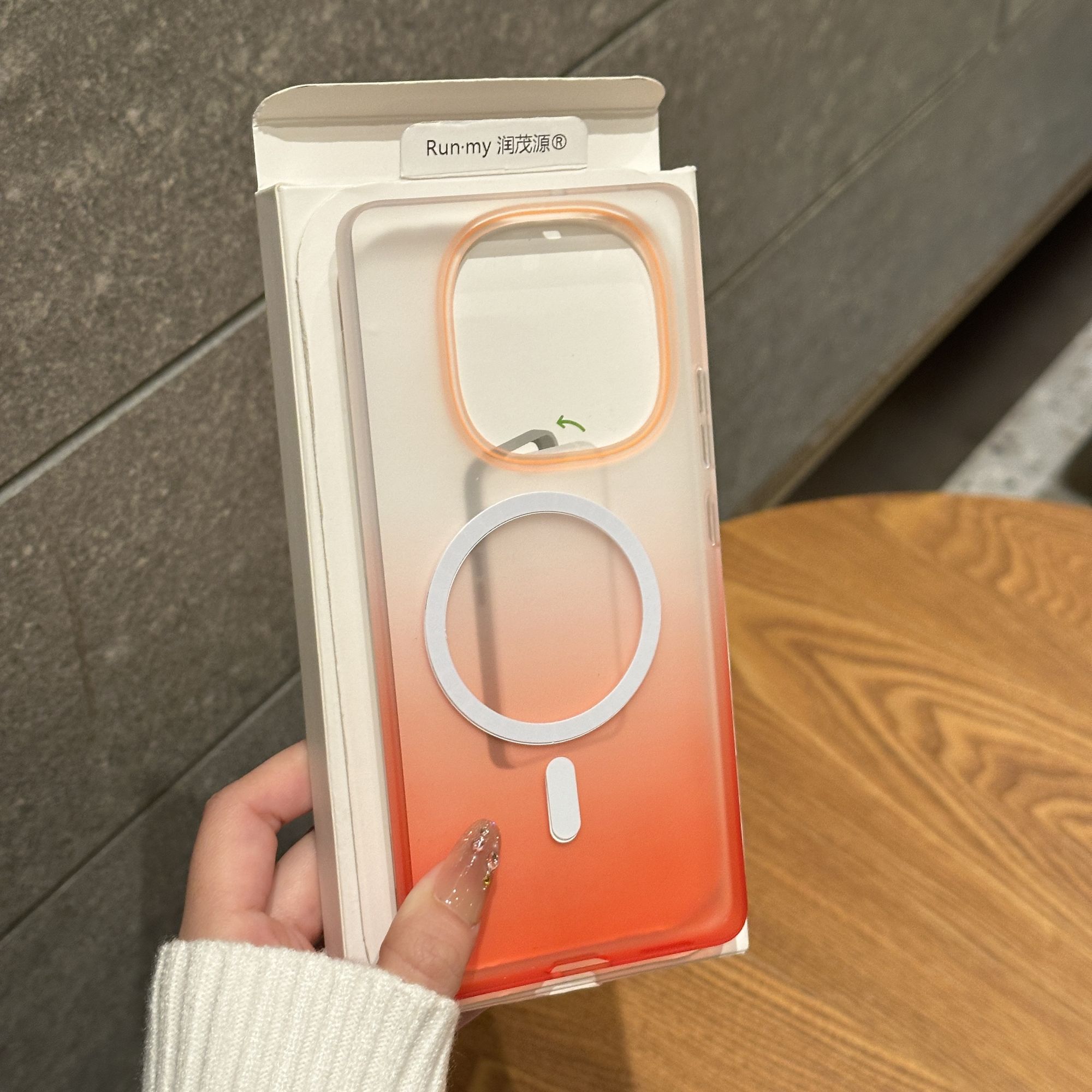 iQOO Z10Turbo/Pro Gradient Frosted Magnetic Skin-like Feel Hard Pc Transparent Cover_img_4