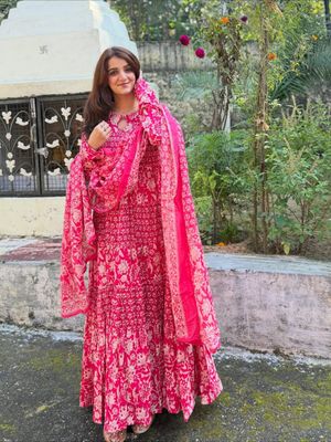 Pink Floral Printed Anarkali kurta set_img_2