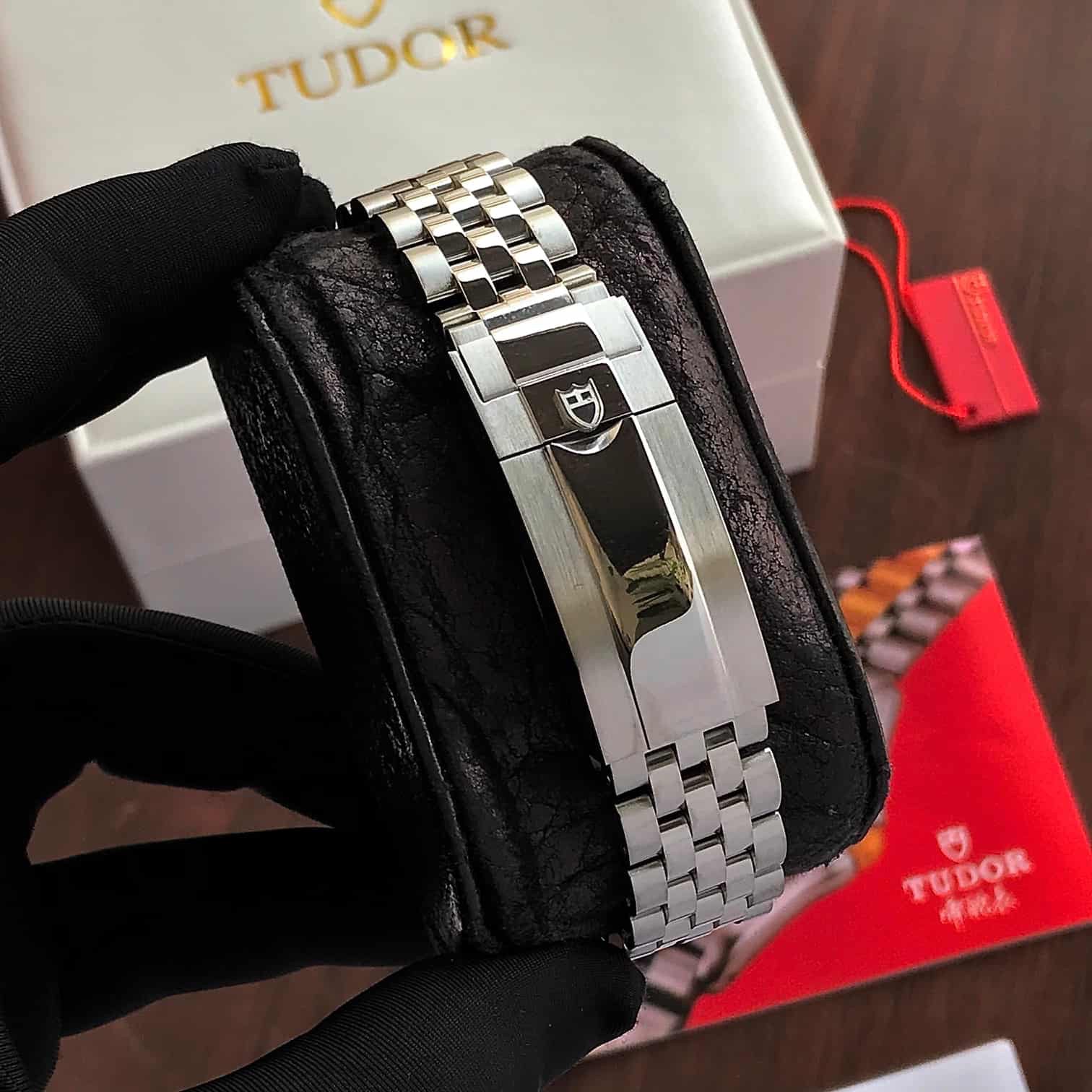 Tudor Black Bay Stainless Steel Pink Dial Jubilee Chain – Mastercopy_img_4