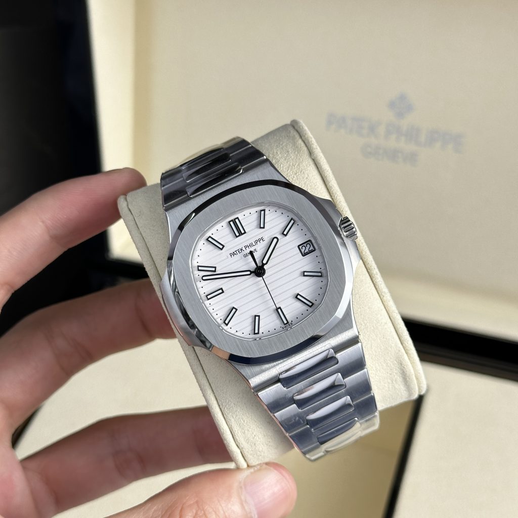 Patek Philippe Nautilus Automatic (White Dial)– AAA Grade_img_2