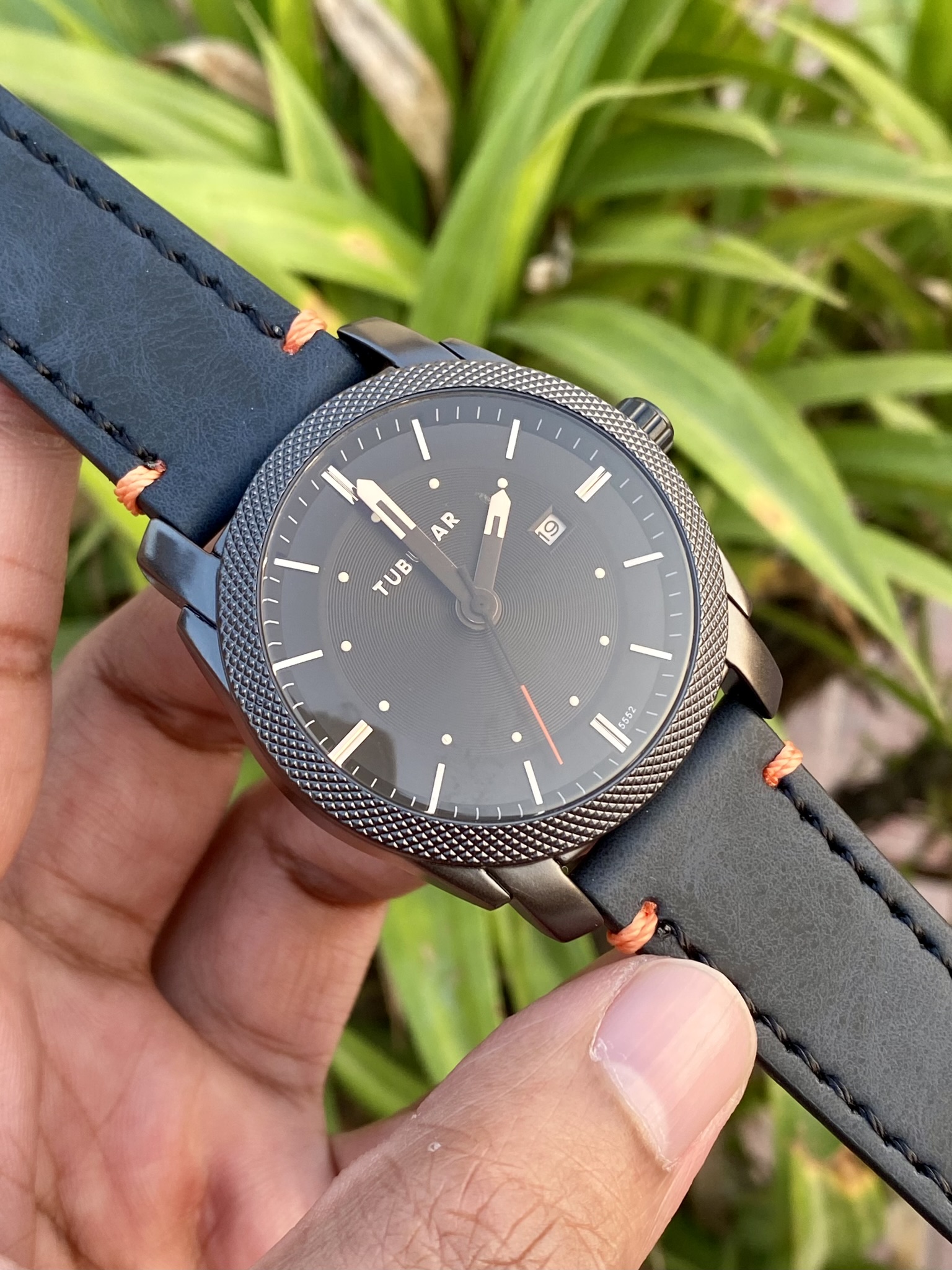 Tubular Analog Date Men’s Watch_img_1