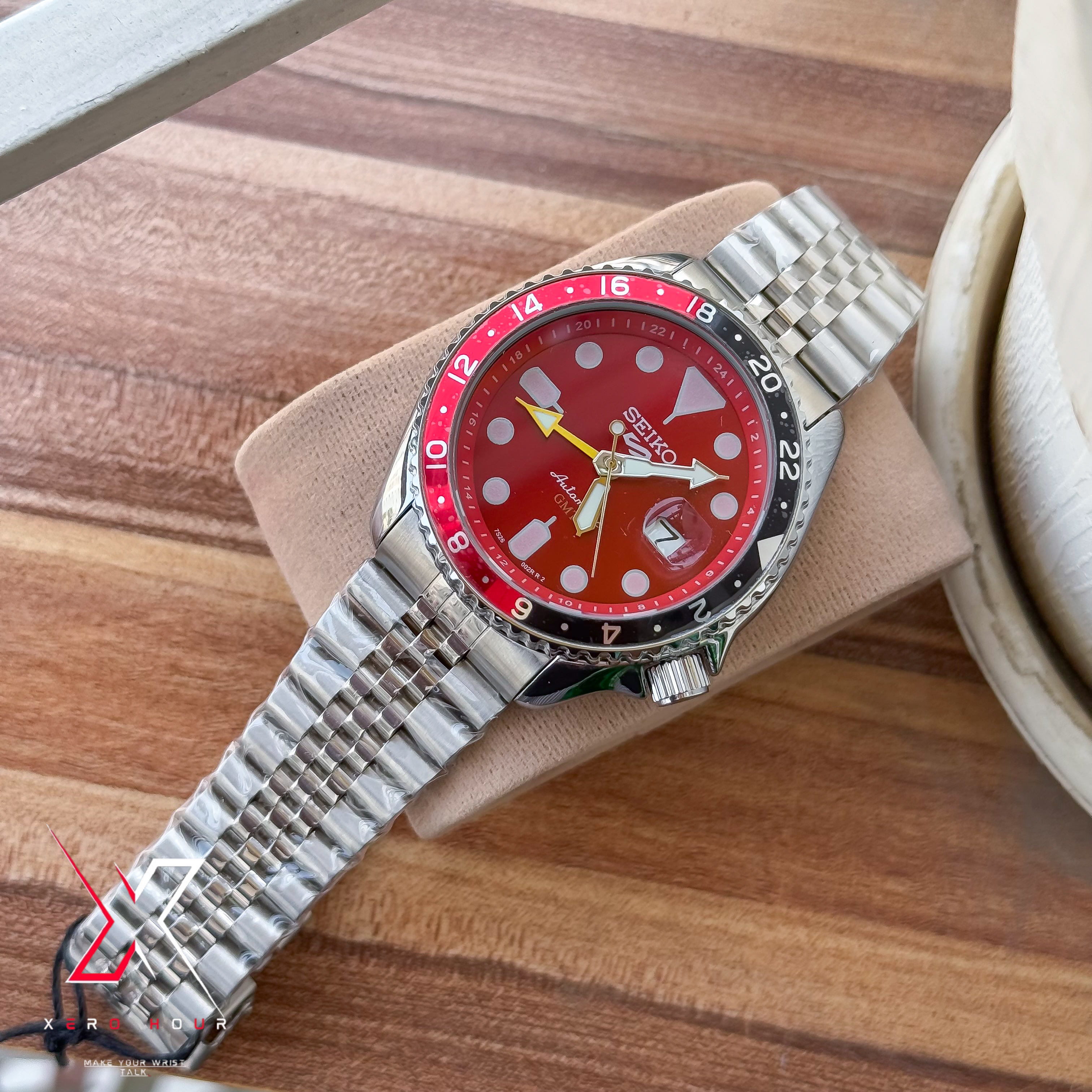 SEIKO GMT Master | Jubilee Chain | Automatic | Semi AAA Grade | Red Dial_img_6