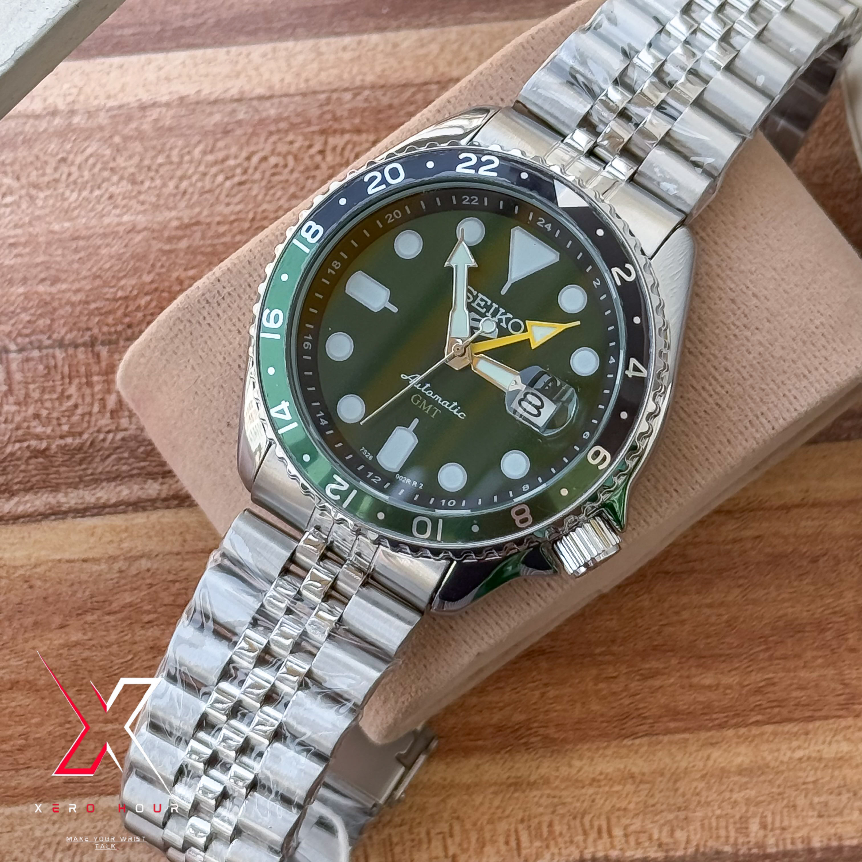 SEIKO GMT Master | Jubilee Chain | Automatic | Semi AAA Grade | Green Dial_img_4