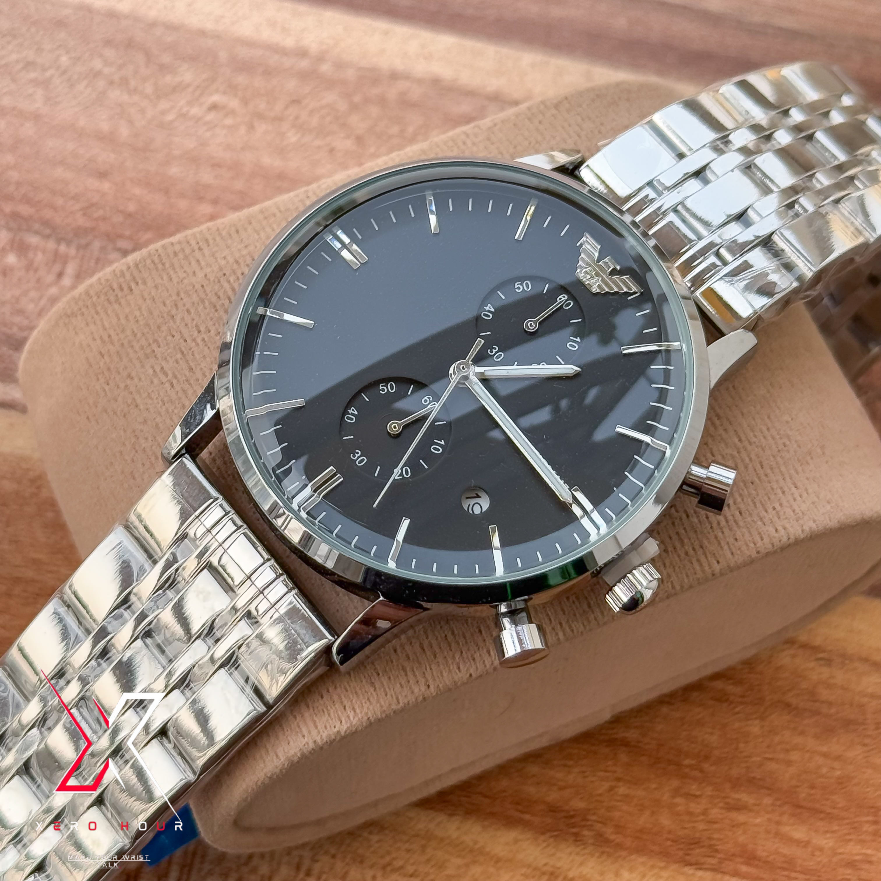 Emporio Armani Plain Chronograph | Date Just | Black Dial | Round glass_img_4