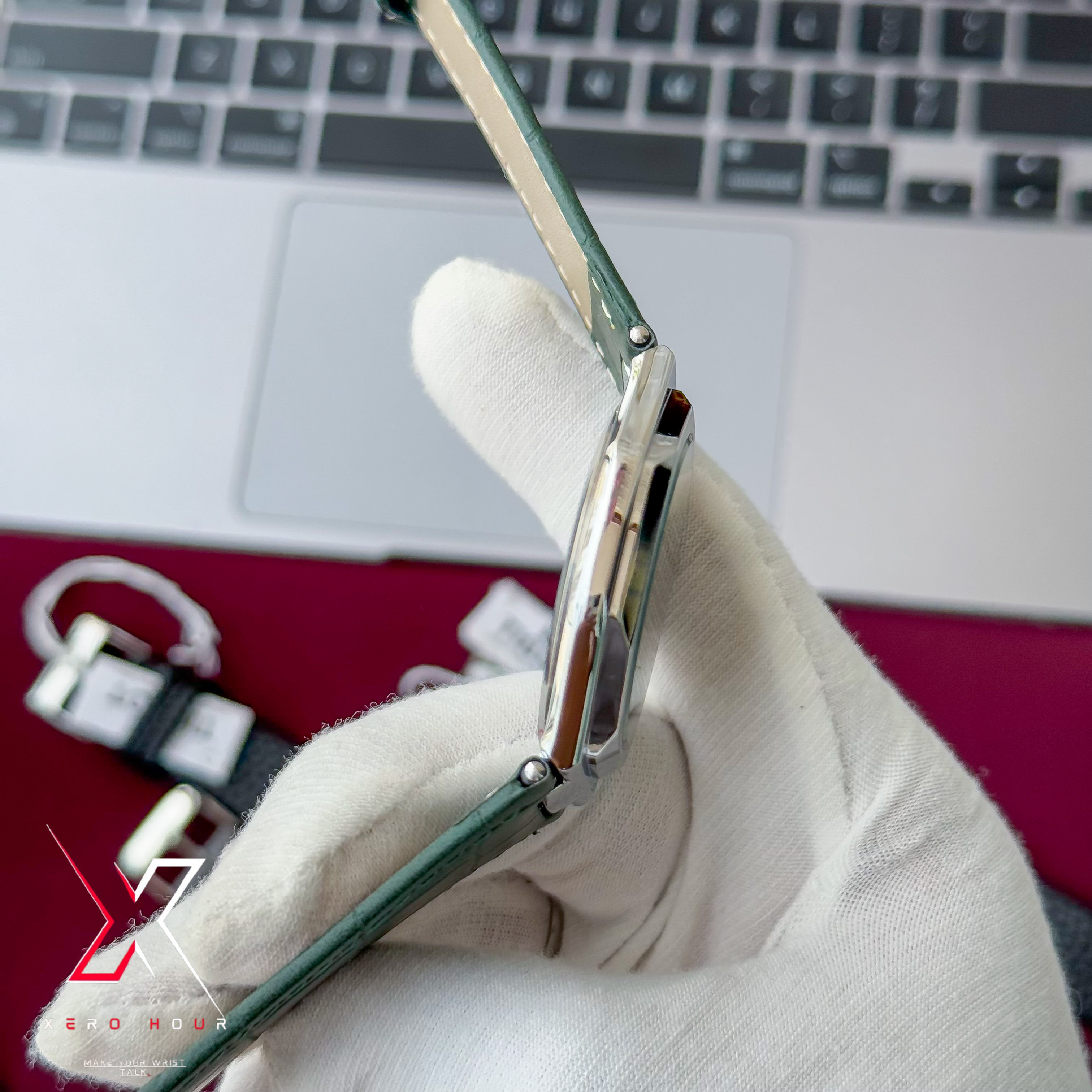 Universe Point | Hexa Style | Leather Belt | Authentic |Green dial_img_2