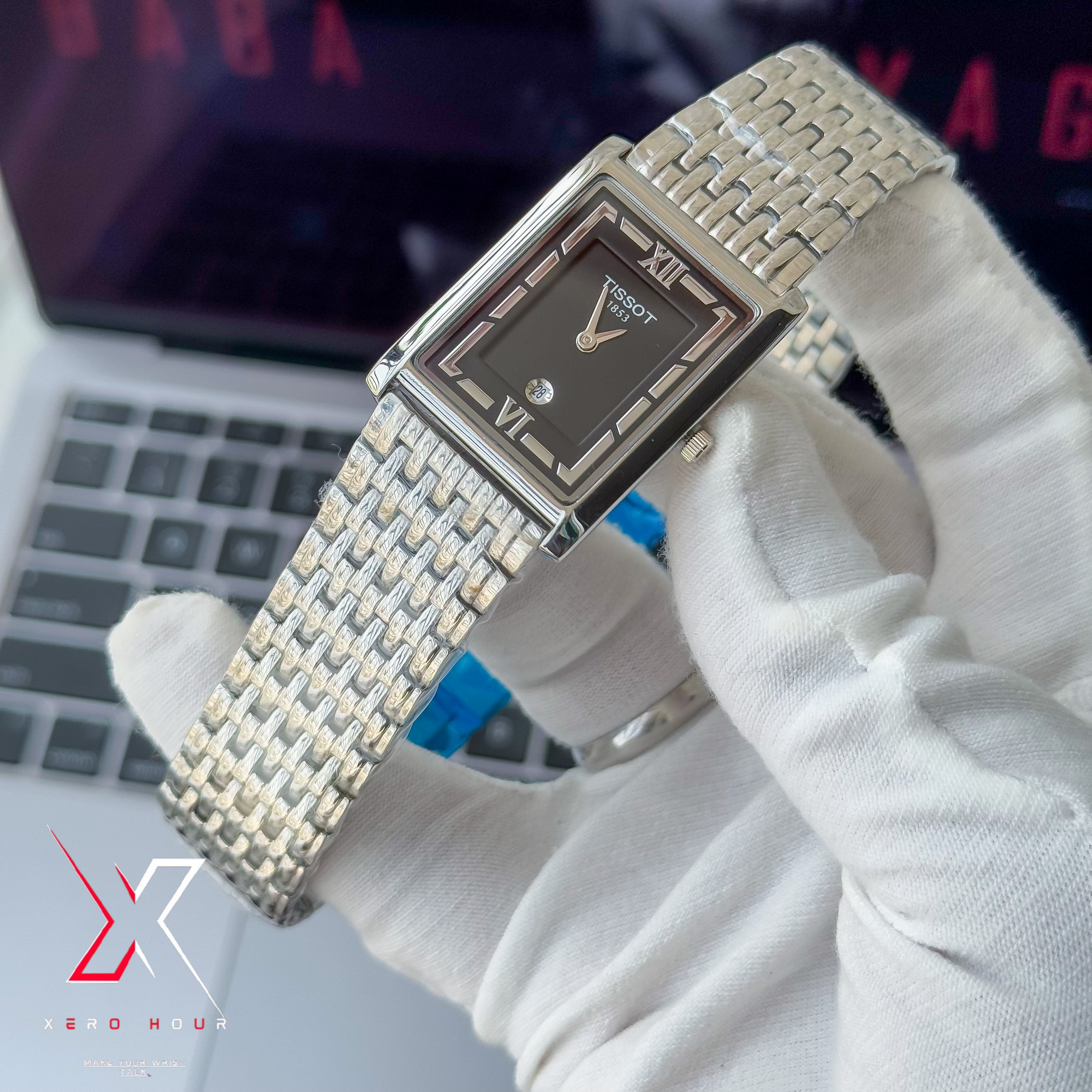 Tissot OLD MONEY STYLE | Super Slim Date Just | Chain SS | Single Tone Black dial_img_1