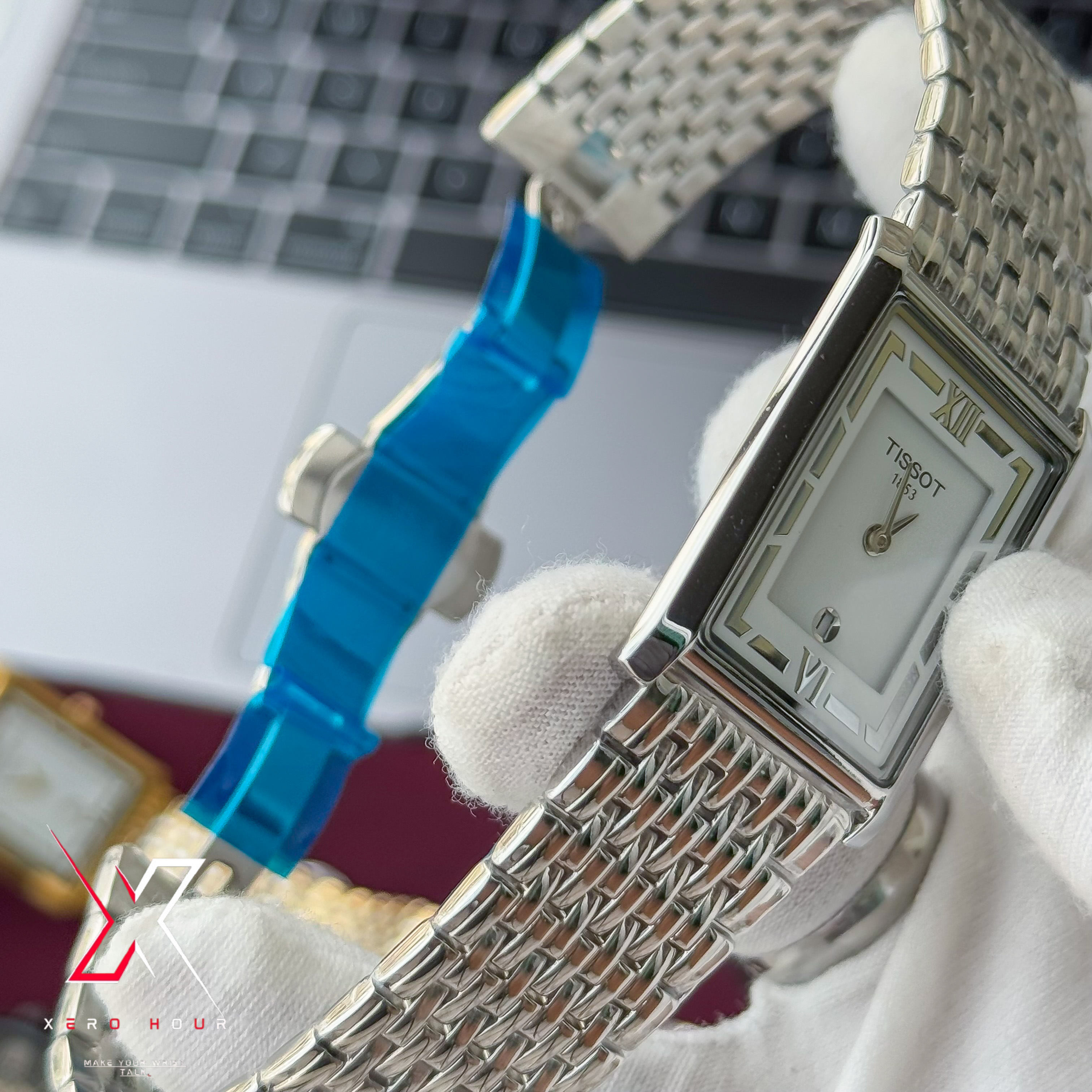 Tissot OLD MONEY STYLE | Super Slim Date Just | Chain SS | Single Tone white dial_img_2