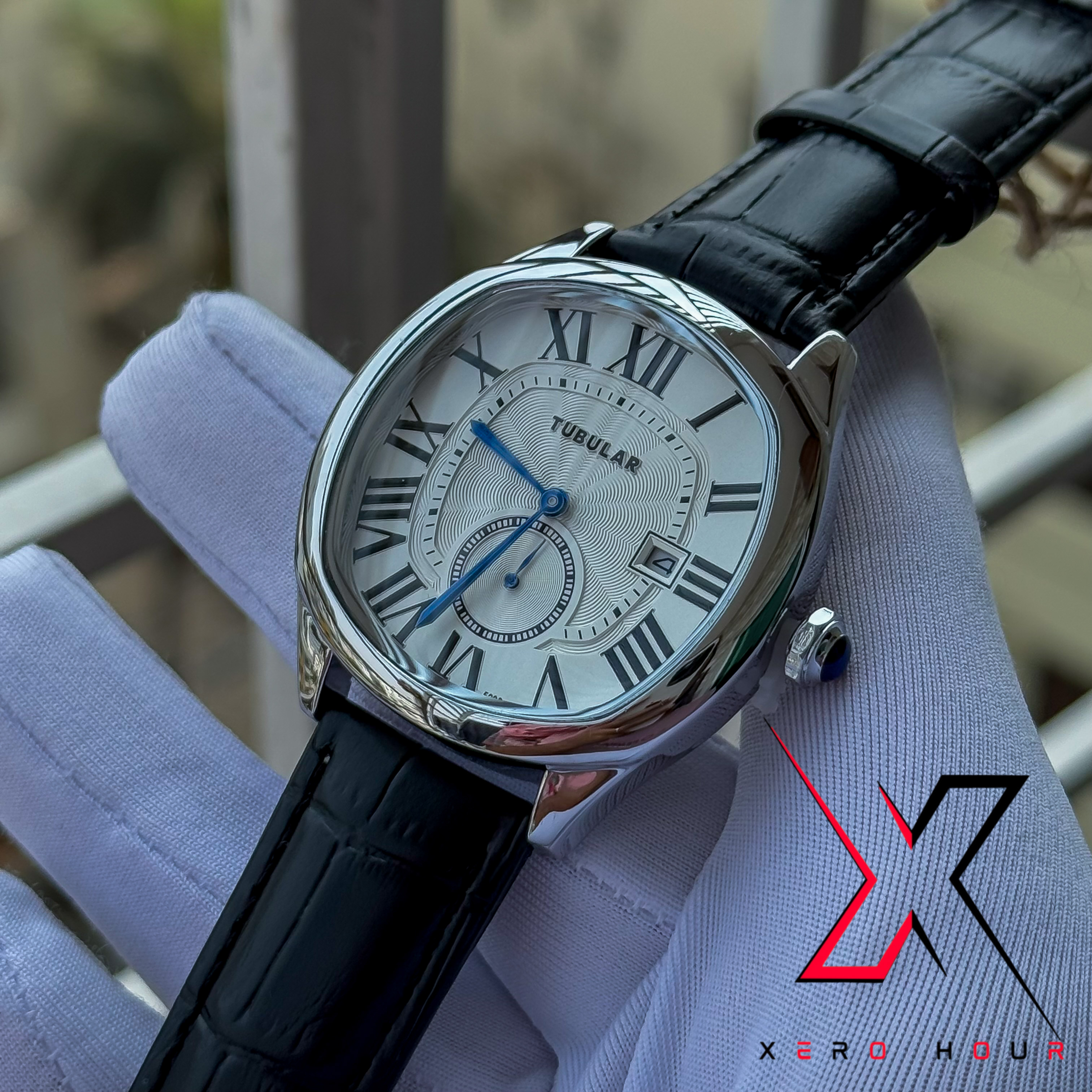 TUBULAR | SQUARE ROUND | DATE AND & SEPARATE SECOND DIAL | WHITE BLACK_img_8