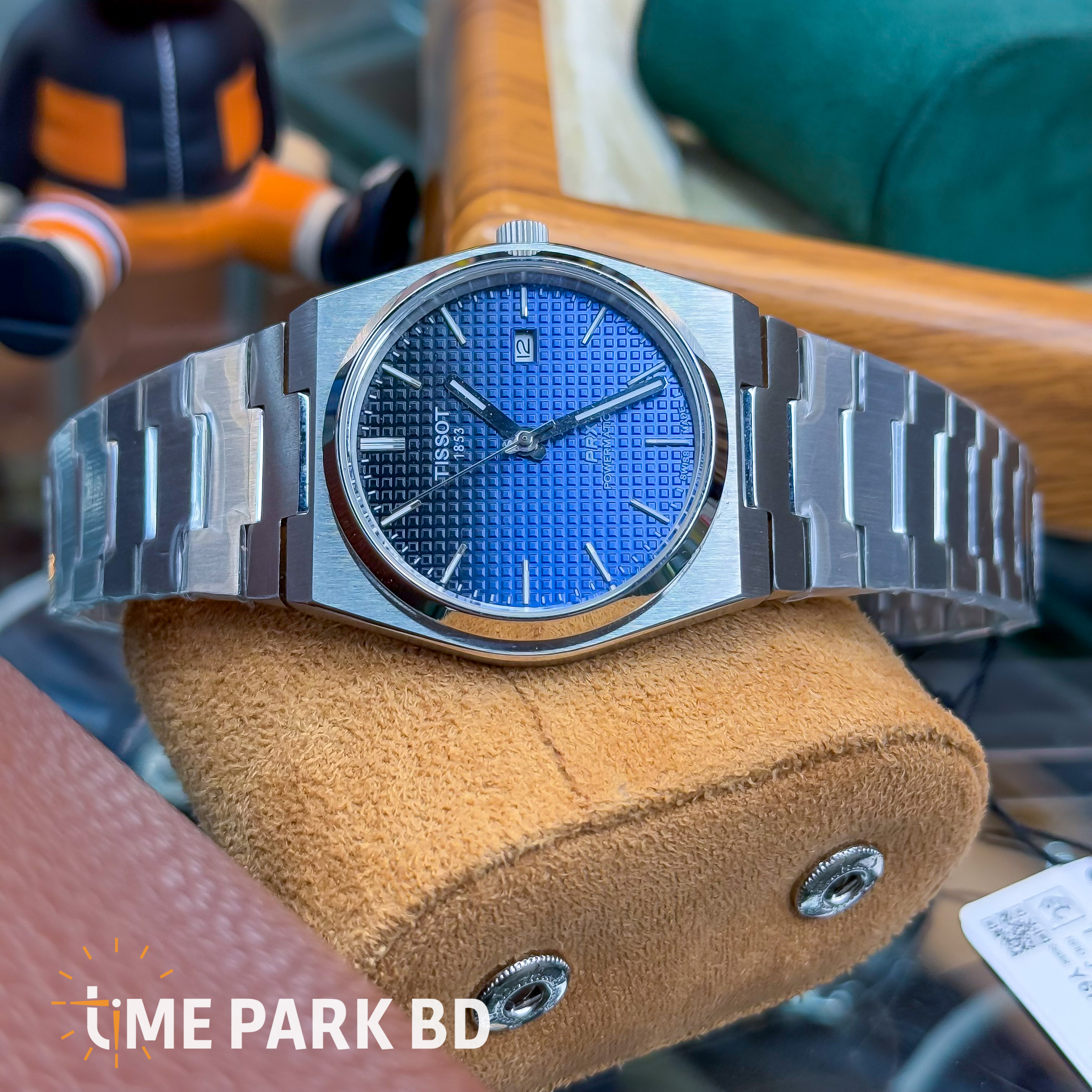 Tissot PRX Powermatic 80 | Automatic movement | Gradiant dial blue black