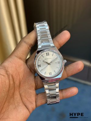 Universe Point Quartz Watch With Date For Men (Silver-White)_img_0