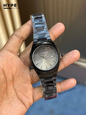 Universe Point Quartz Watch With Date For Men (Black)_img_0