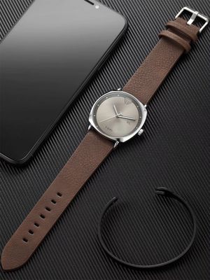 TOMI T-044 Men's Quartz Leather Belt Watch With Date (Brown-Silver)_img_3