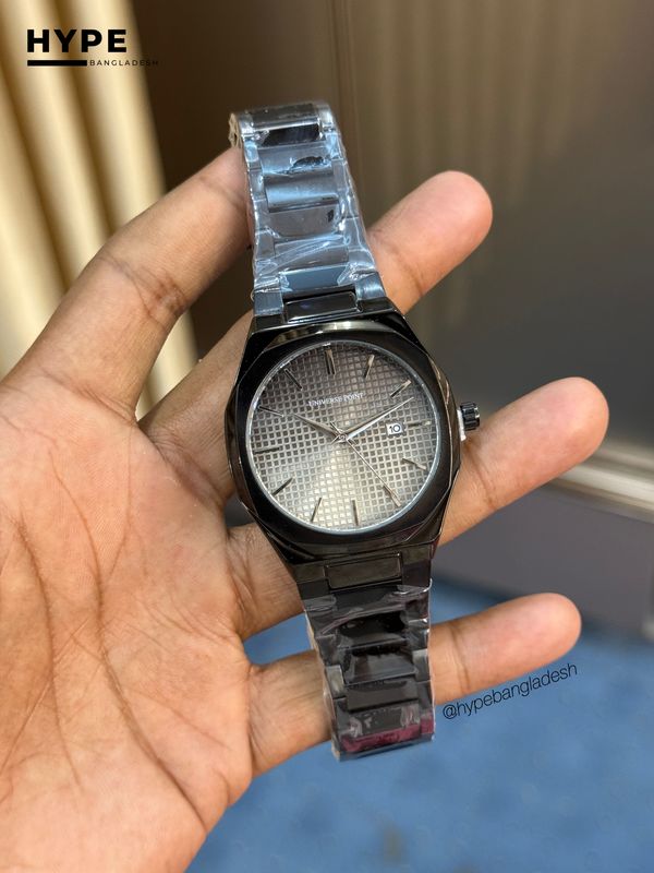 Universe Point Quartz Watch With Date For Men (Black)