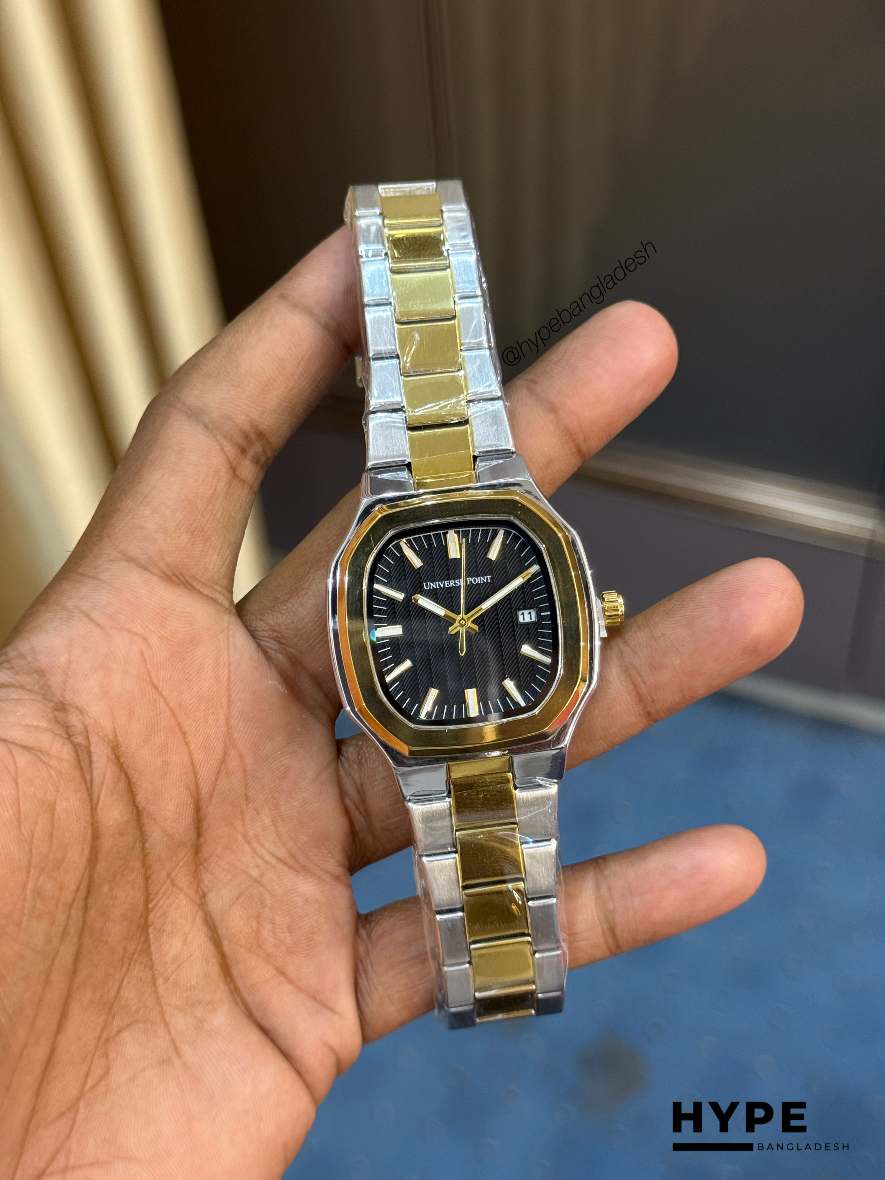 Universe Point Square Shape Quartz Watch With Date For Men (Silver-Gold-Black)_img_0