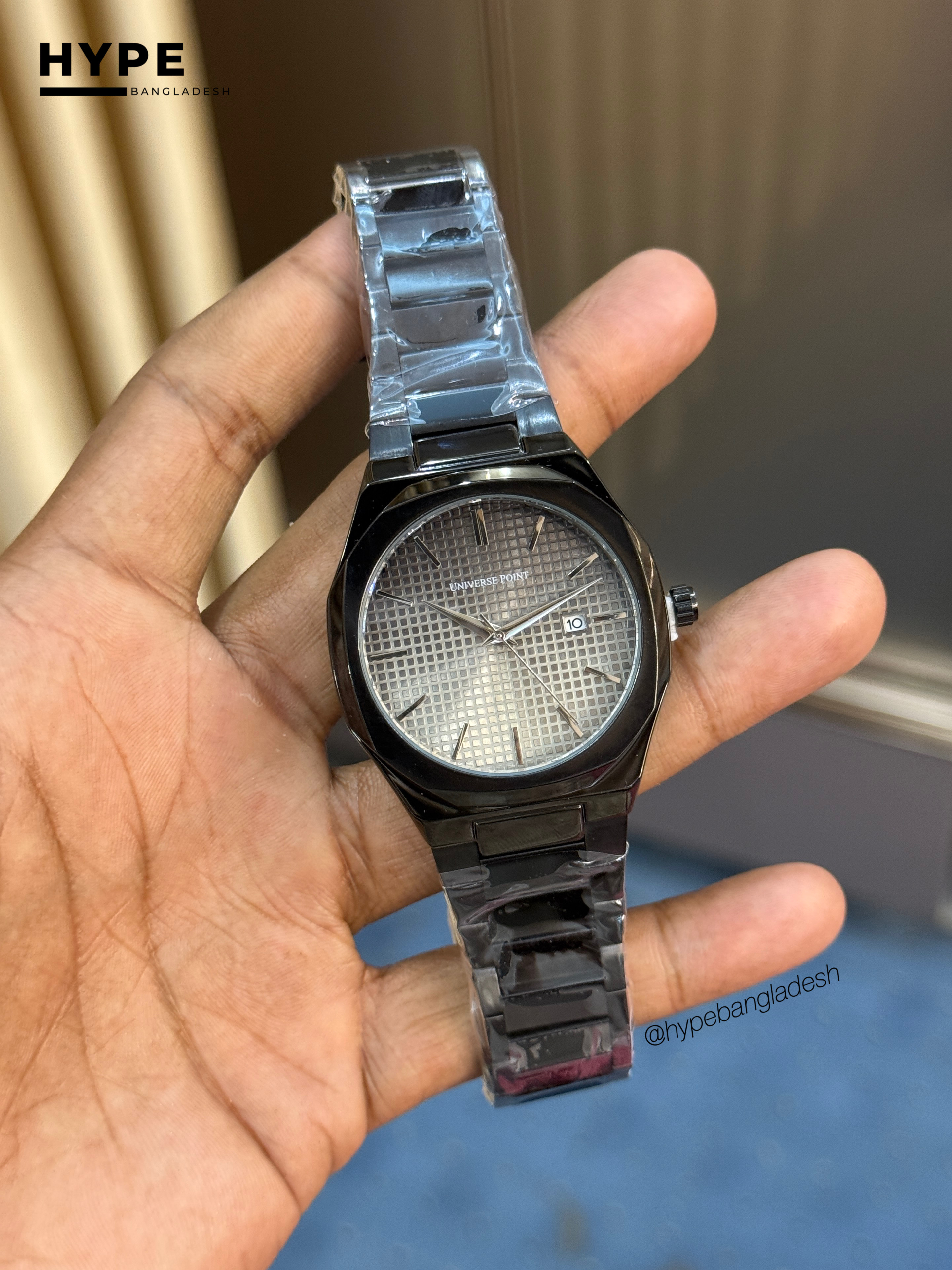 Universe Point Quartz Watch With Date For Men (Black)_img_0