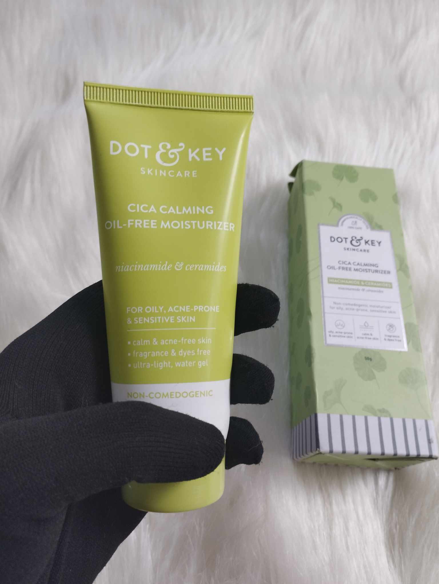 dot & key Cica Calming Oil Free Moisturiser