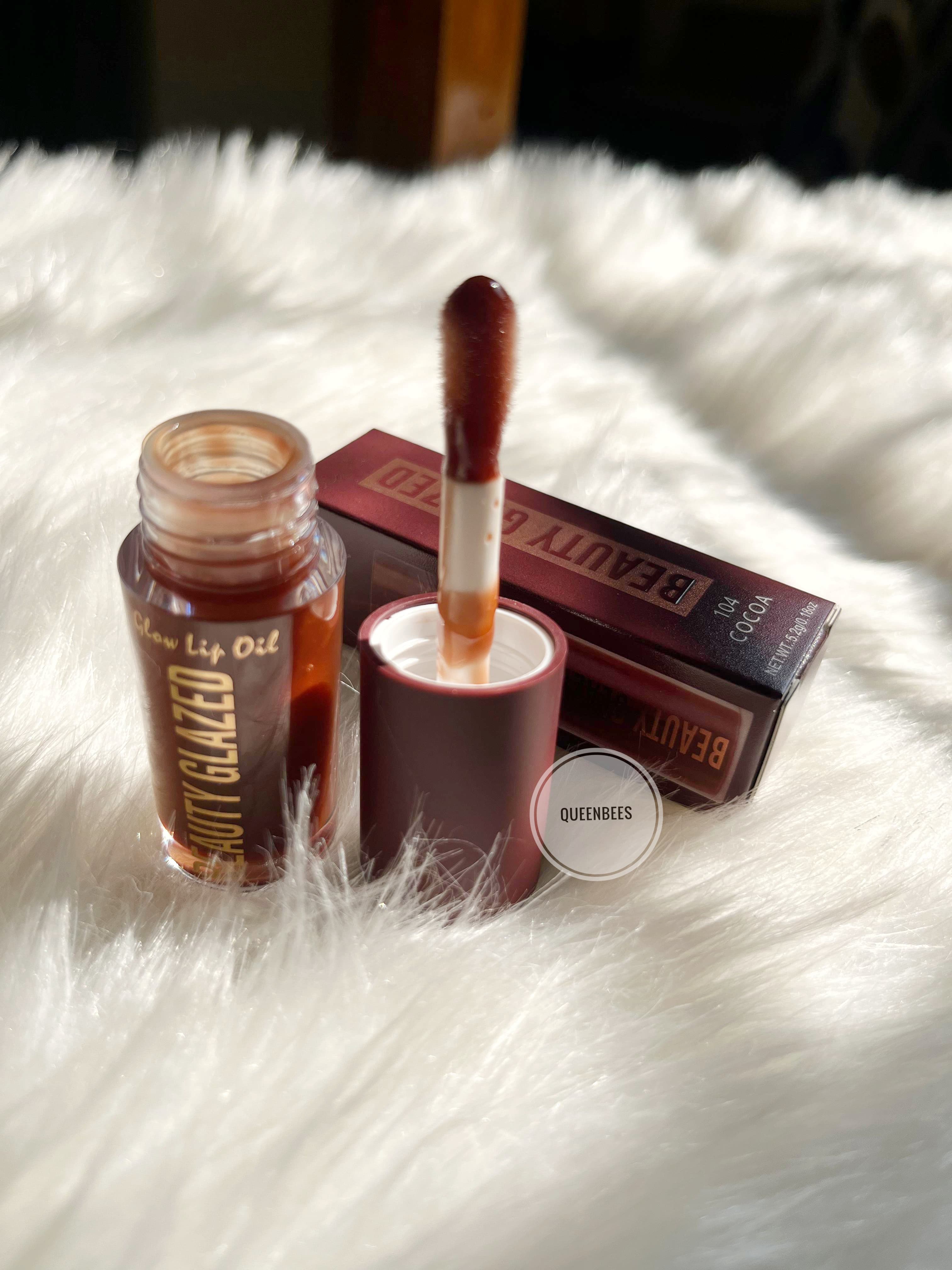 Beauty Glazed Lip oil shade 104