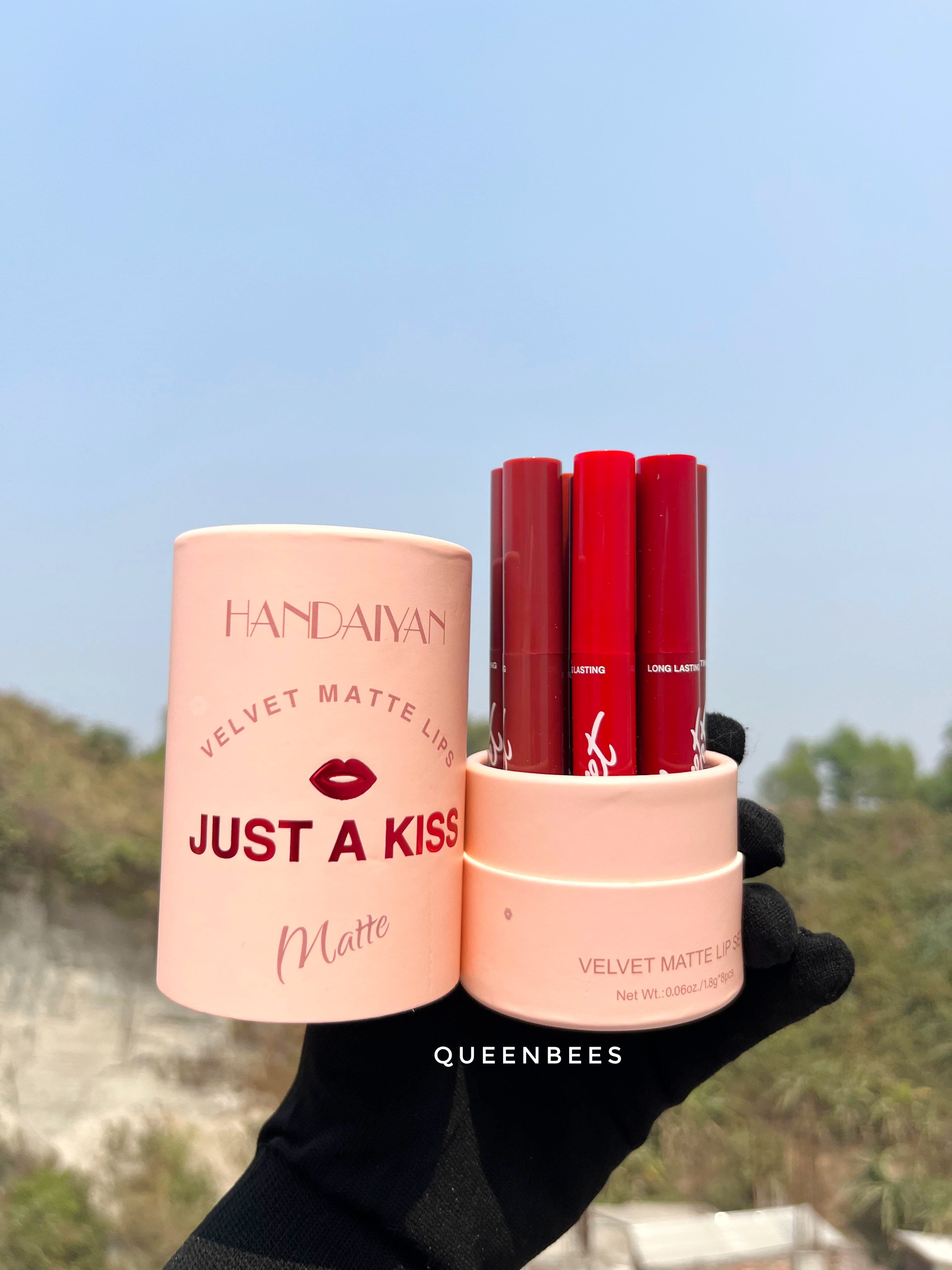 Handaiyan Just A Kiss Lipstick Set 8 in 1