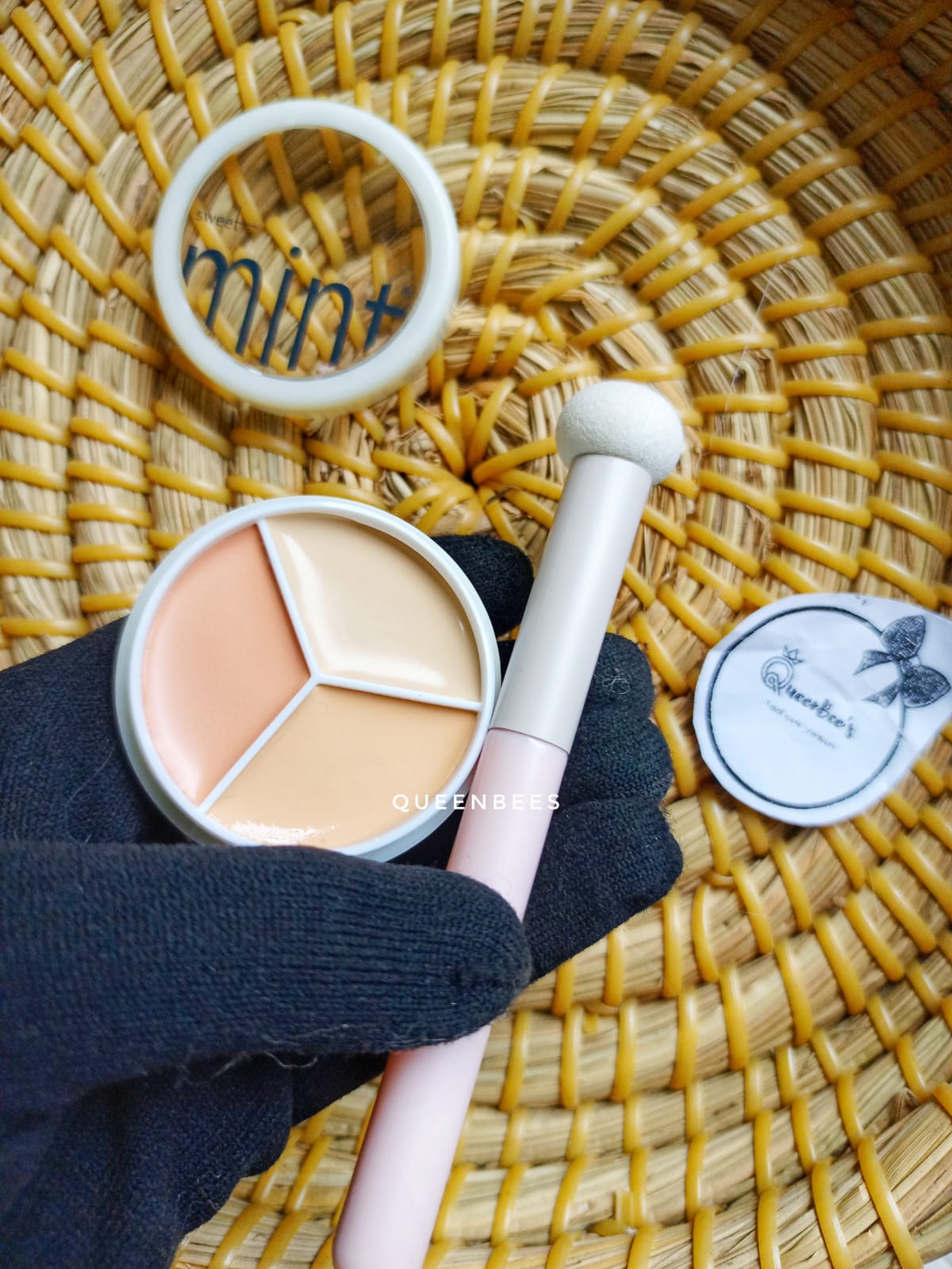 Sweet Mint concealer + concealer stick