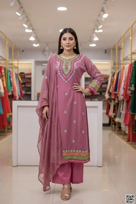 রেডিমেড জর্জেট ডলার এবং এমব্রয়ডারি কাজ করা থ্রী পিস_img_3