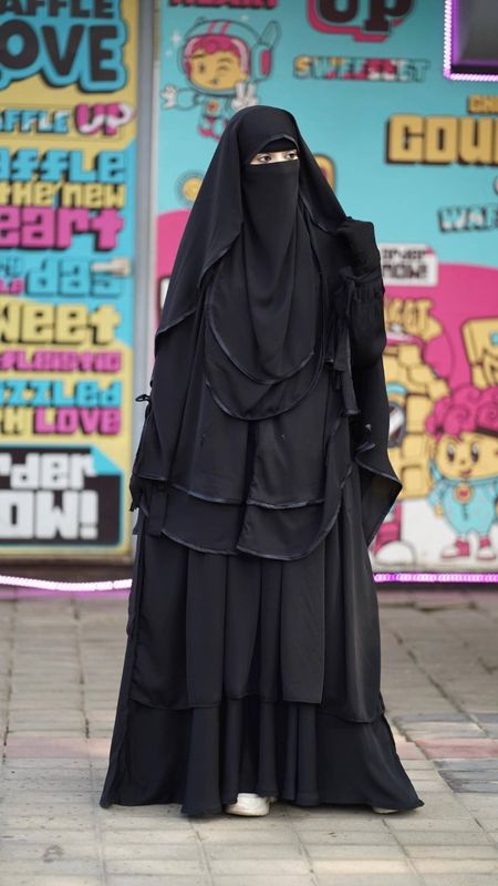 Full Coverage Borka set