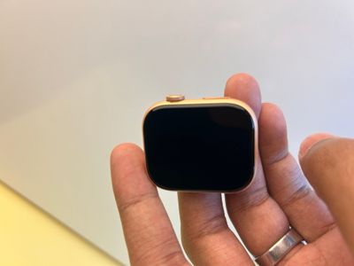 W10 Smart Watch Multi-Strap Combo_img_4