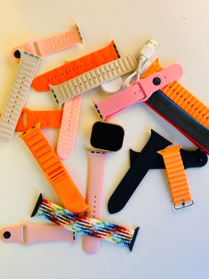 W10 Smart Watch Multi-Strap Combo_img_1