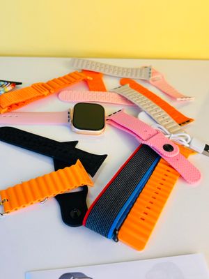 W10 Smart Watch Multi-Strap Combo_img_3