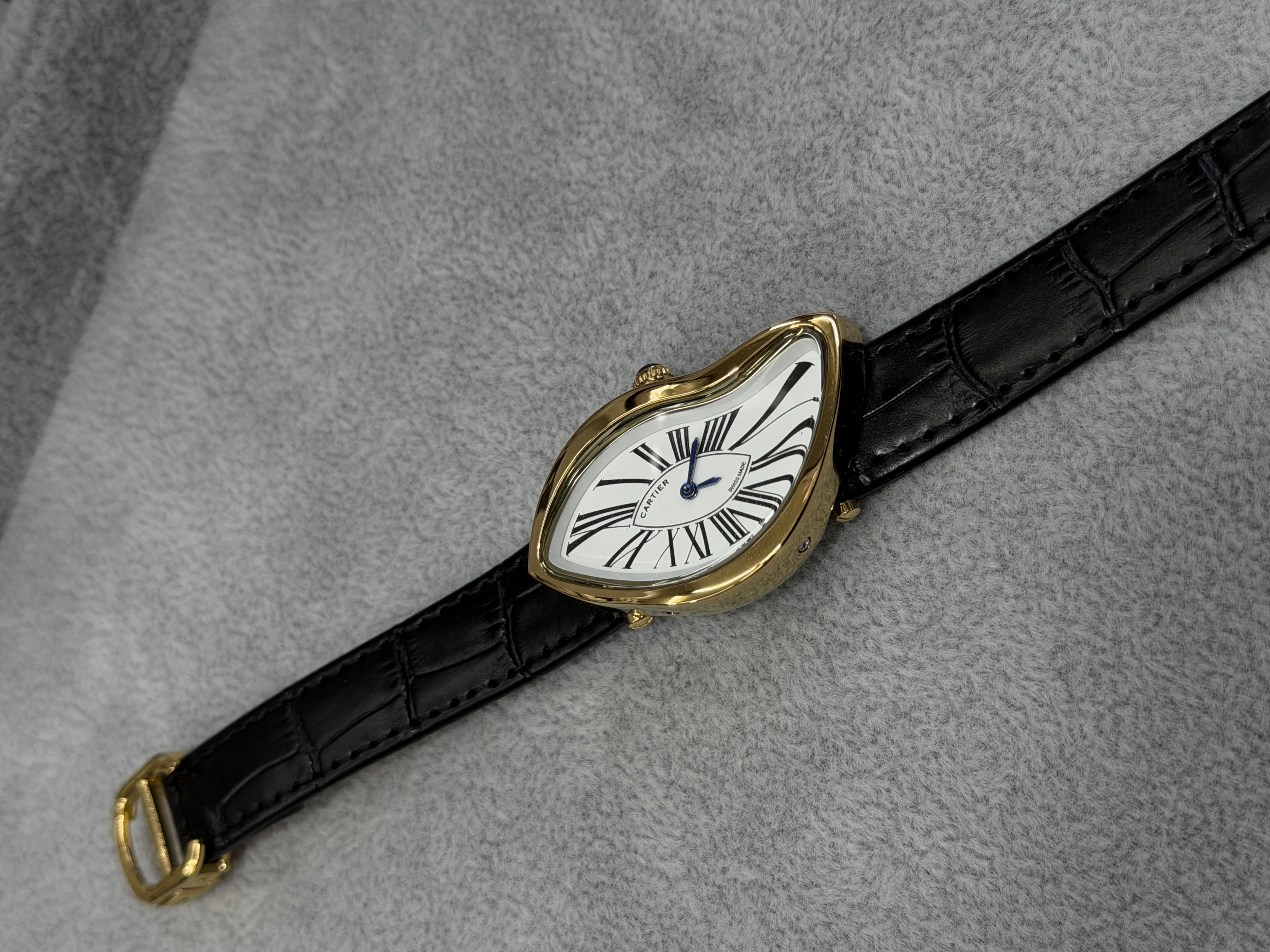 CARTIER Melting Crash Ledis Watch | CRTR L Watch 02 A_img_3