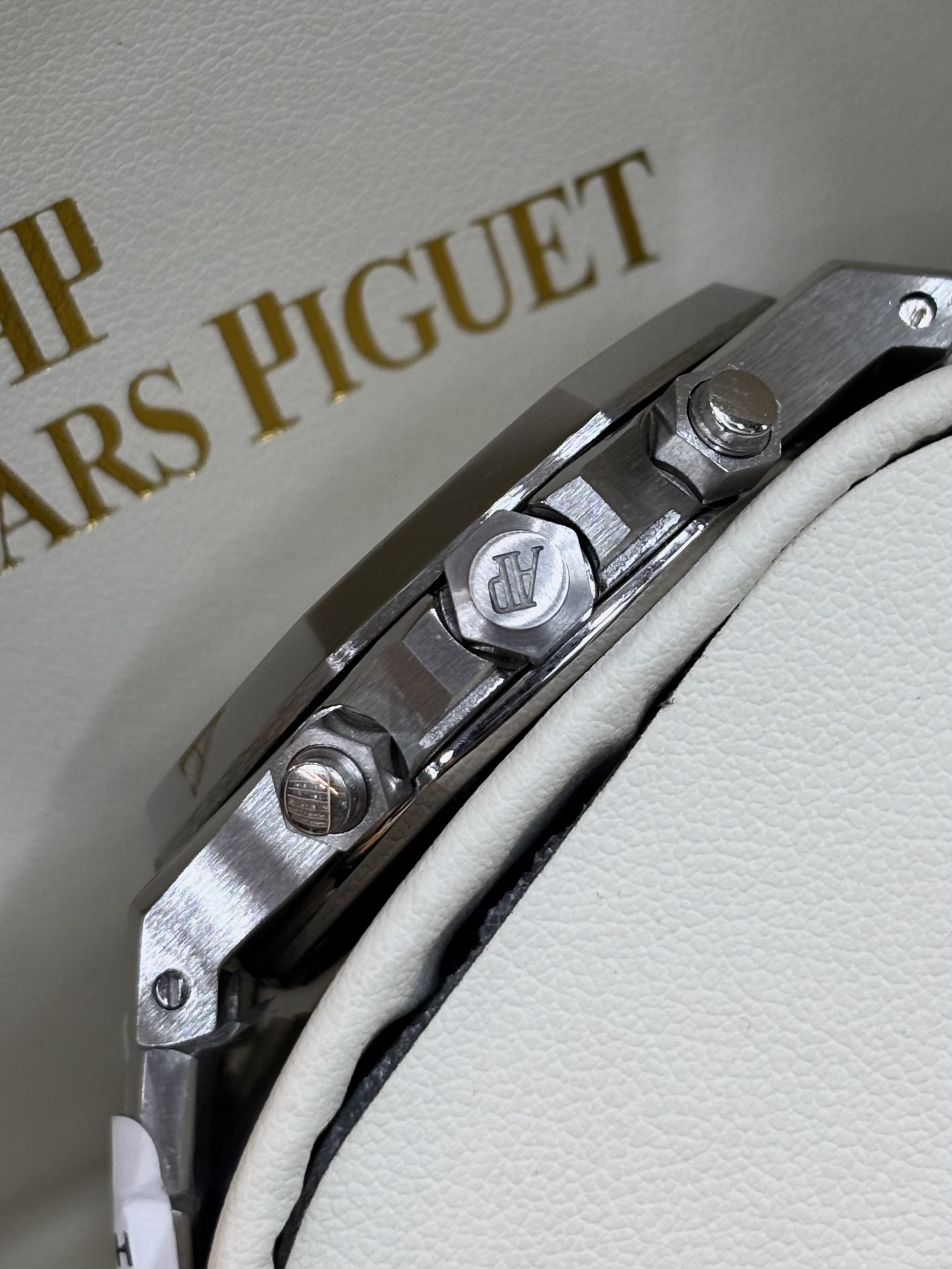 Audemars Piguet Royal Oak Chronograph_img_5