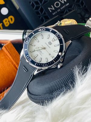 TAG Heuer Aquaracer Calibre 5 diving watch||  White Dial_img_1