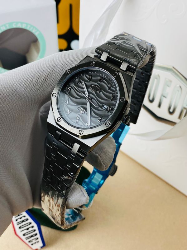 HEROFOCE stainless steel watch with an Arabic numeral dial