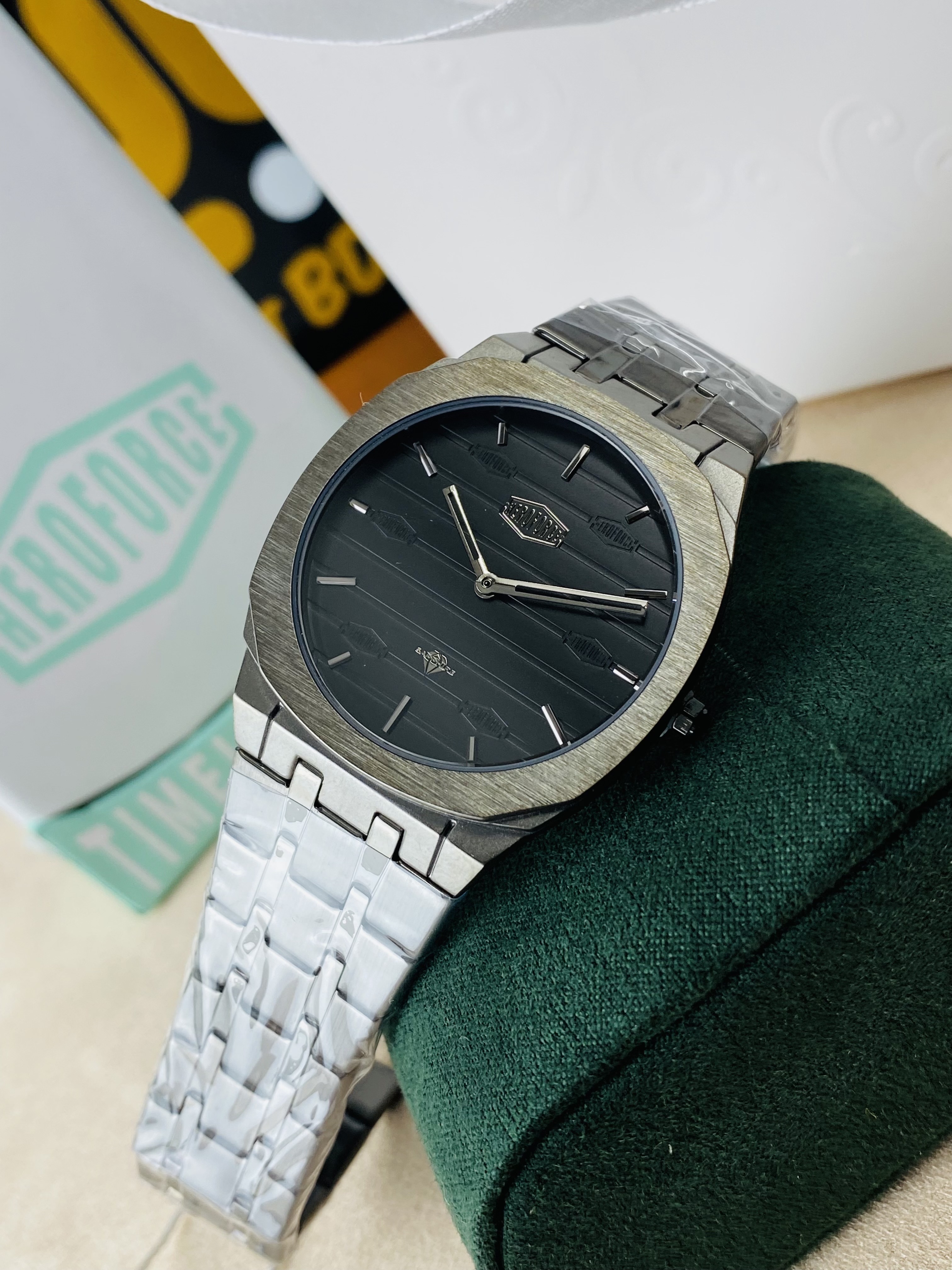Hero force || Black dial men_img_1