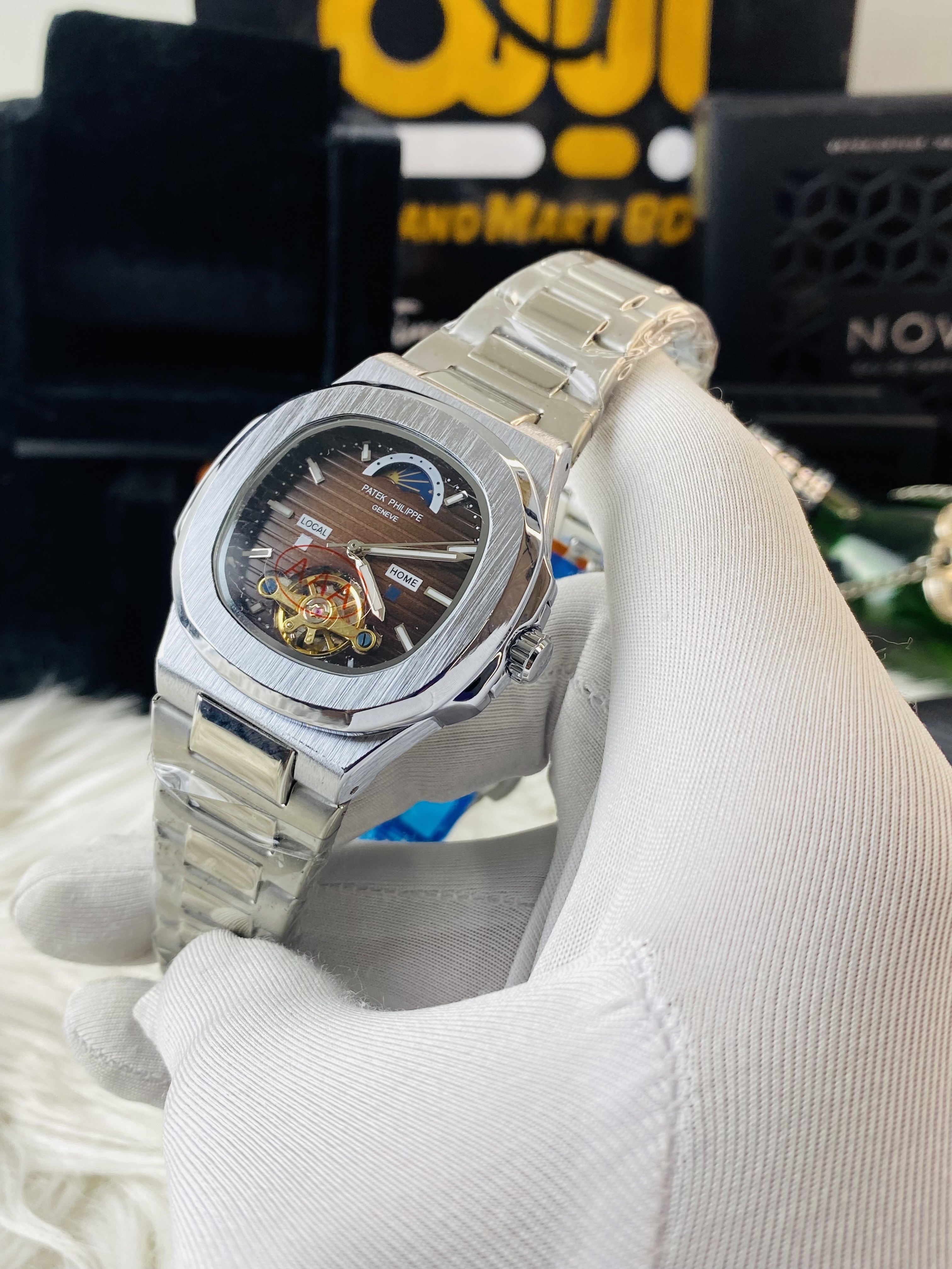 Patek Philippe Nautilus Tourbillon Moonphase|| Brown dial_img_1