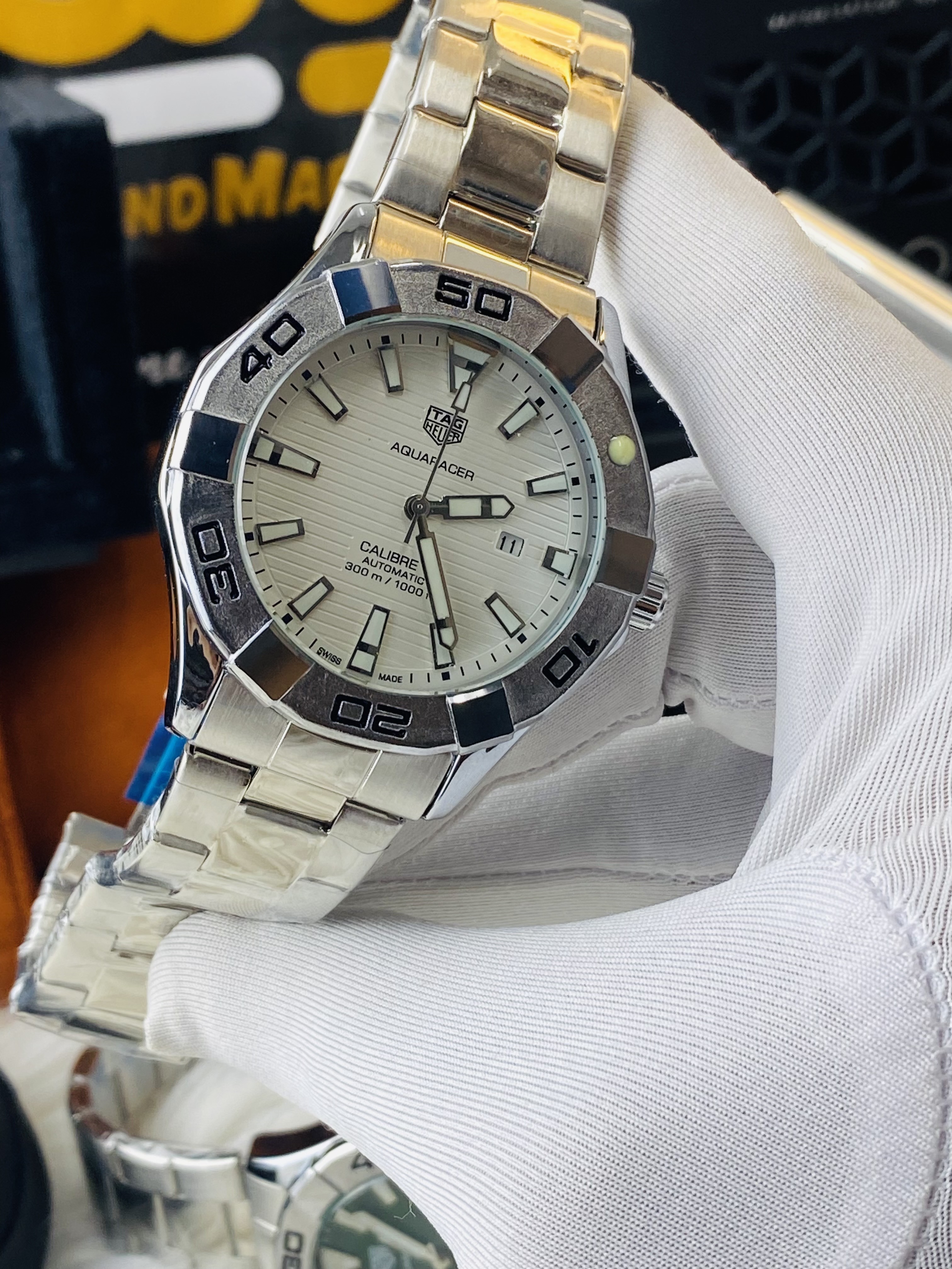 TAG Heuer Aquaracer watch || White dial_img_1