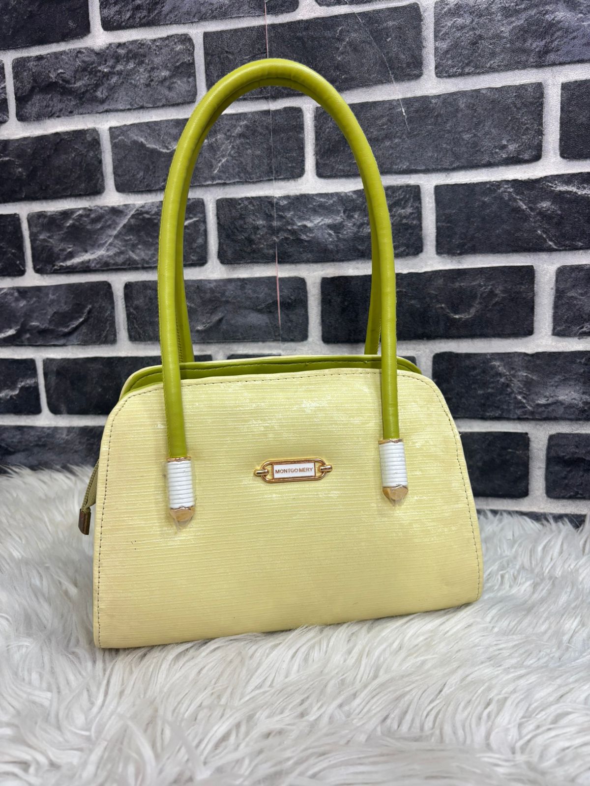 Mimi Cute Fitting bags-