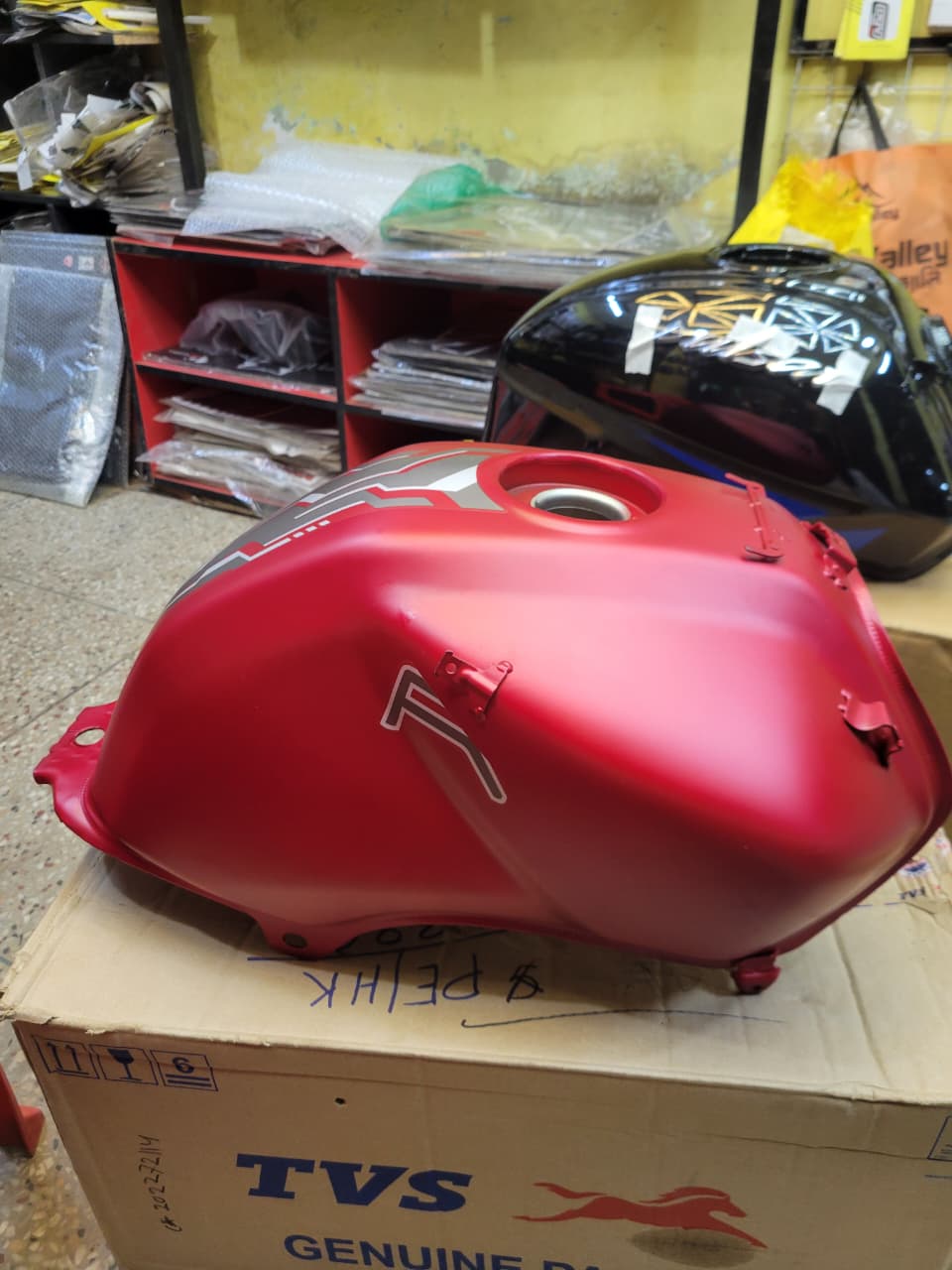 Fuel Tank for Tvs Apach RTR Matt Red P2_img_1