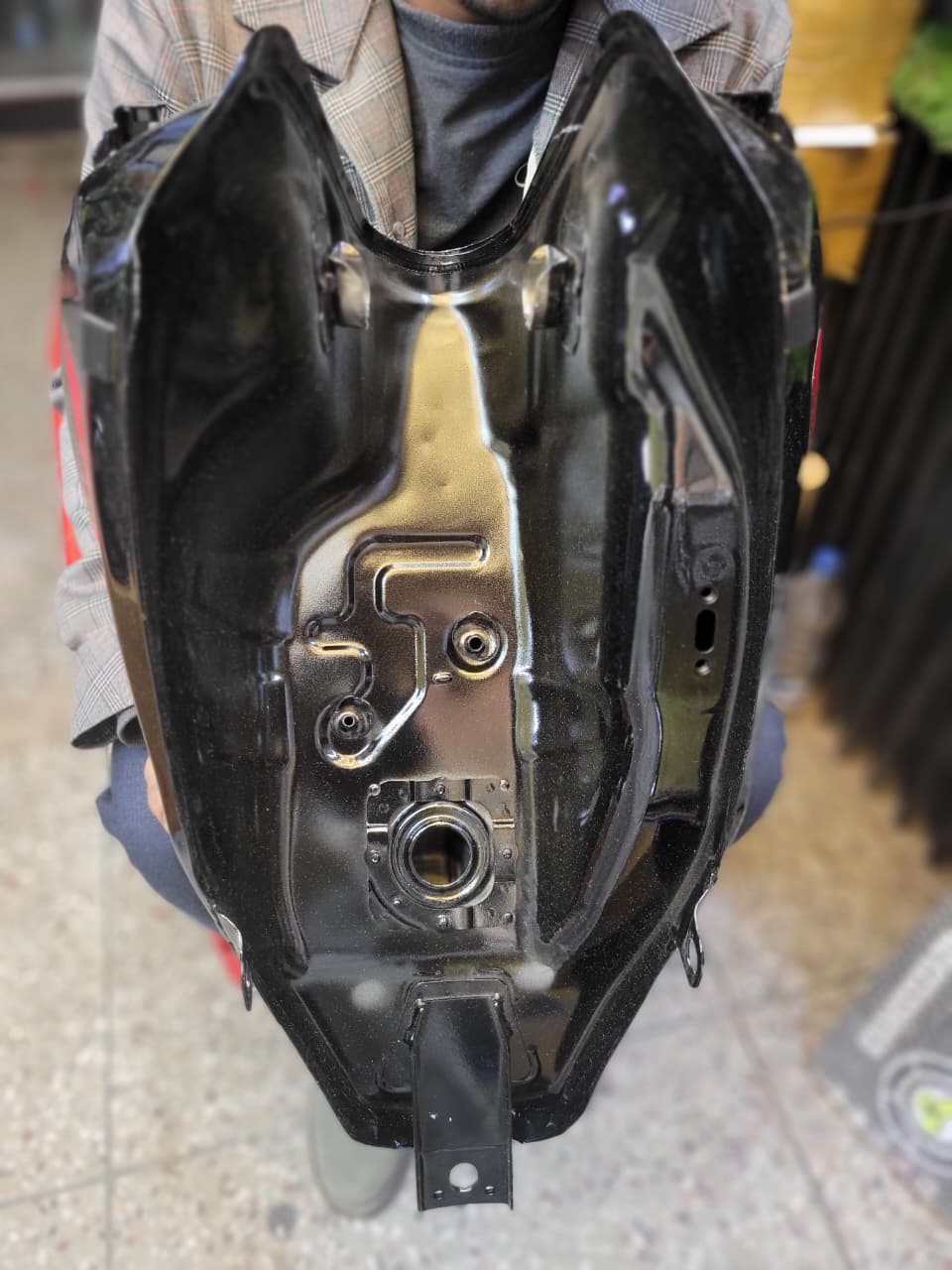 Fuel Tank for Bajaj Pulsar Dubel Desk Black Red Tank P2_img_4