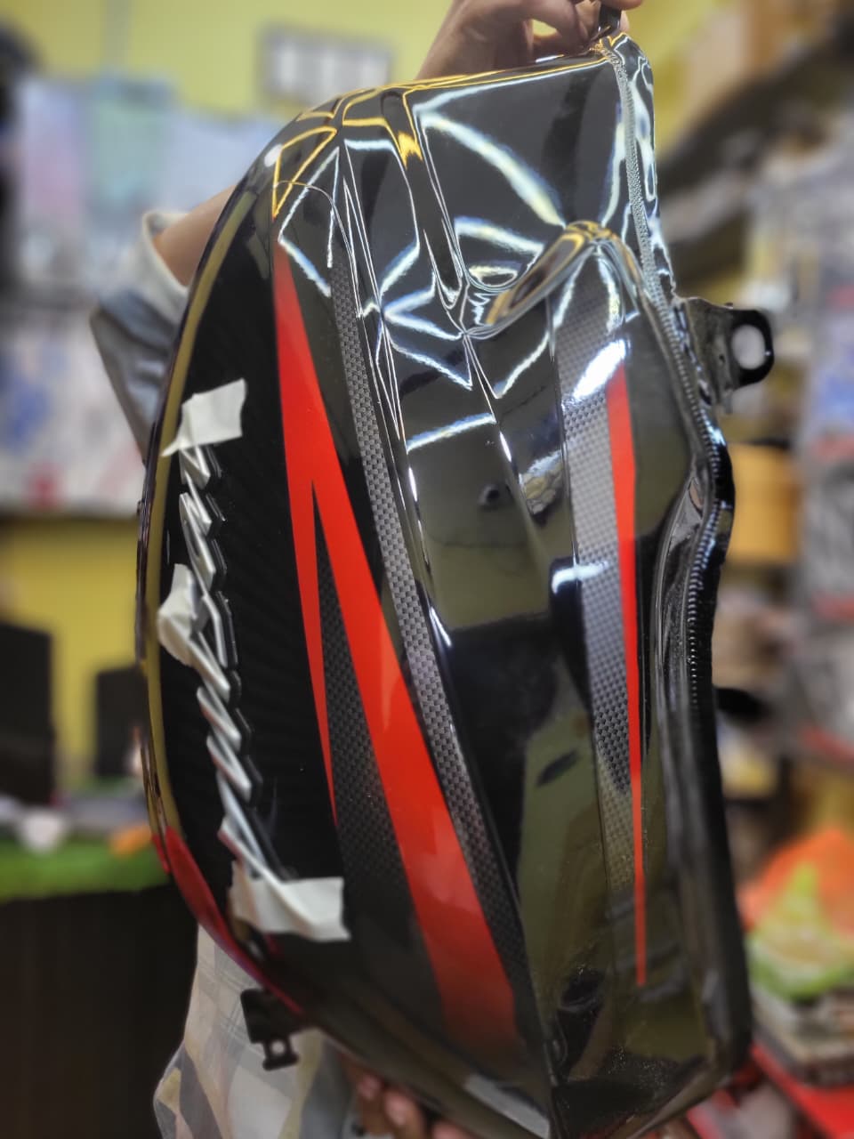 Fuel Tank for Bajaj Pulsar UG7 Black Red P2_img_3