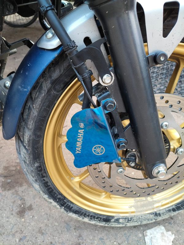 Premium Blue Break Caliper Gourde For Yamaha FZ-X