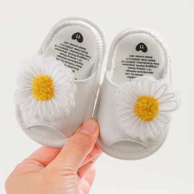 Baby Girls Fabric Non-Slip First Walkers Flat Sole Sunflower Sandals (0-15 months)_img_8