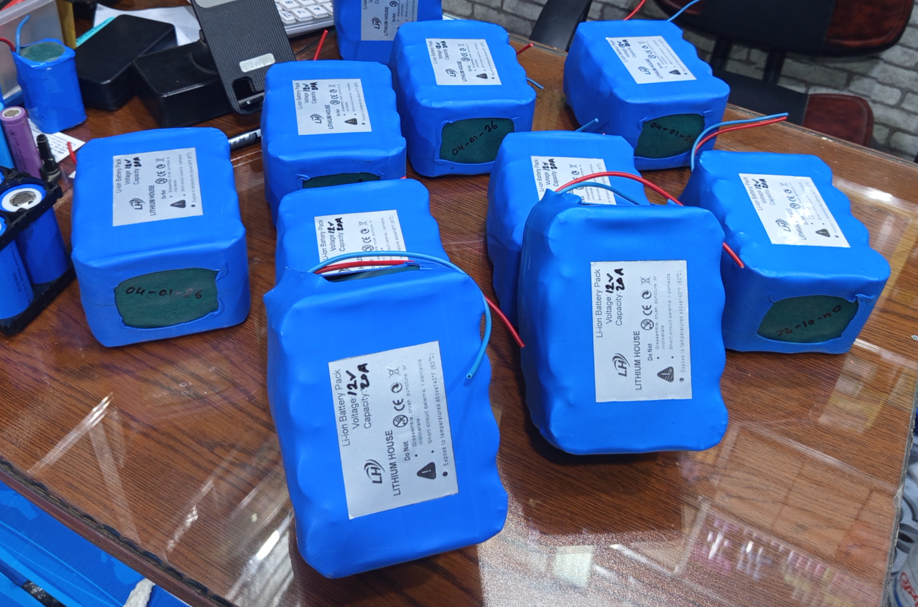 12.8 volt 18ah lithium battery pack use for solar street light_img_3